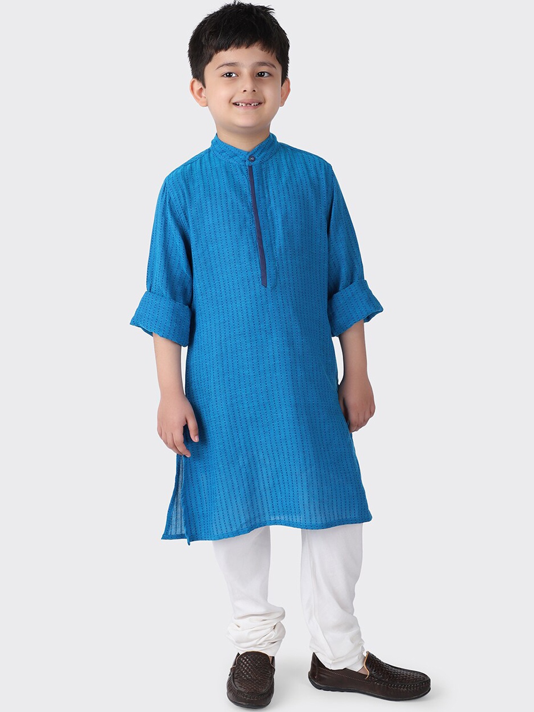 

Fabindia Boys Blue Embroidered Cotton Kurta