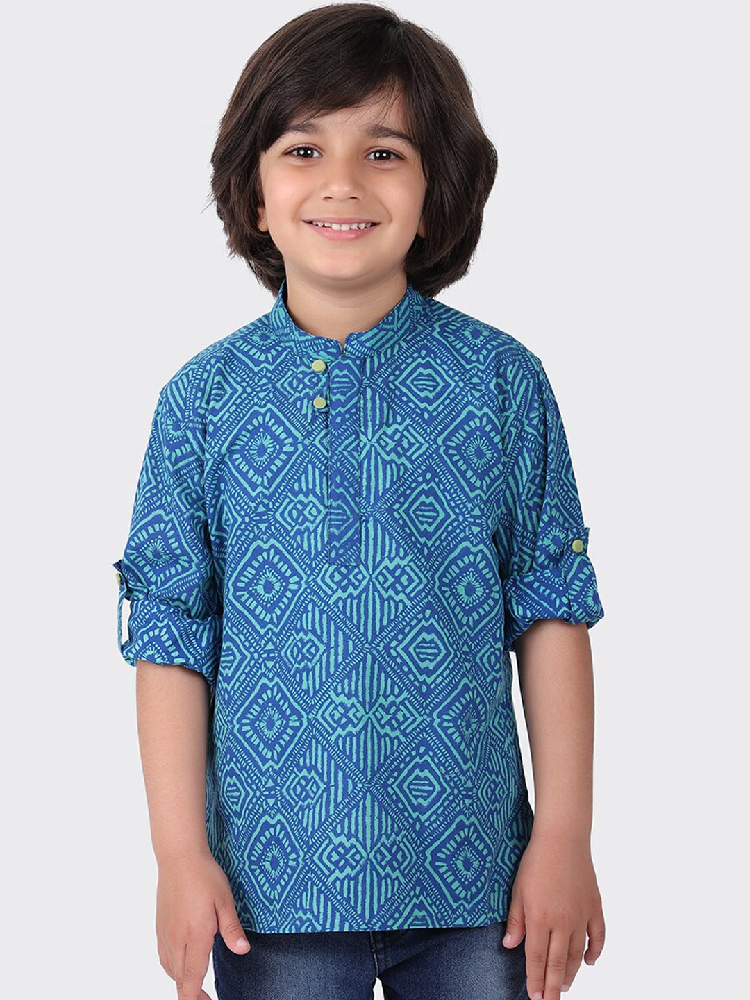 

Fabindia Boys Blue Geometric Printed Kurta