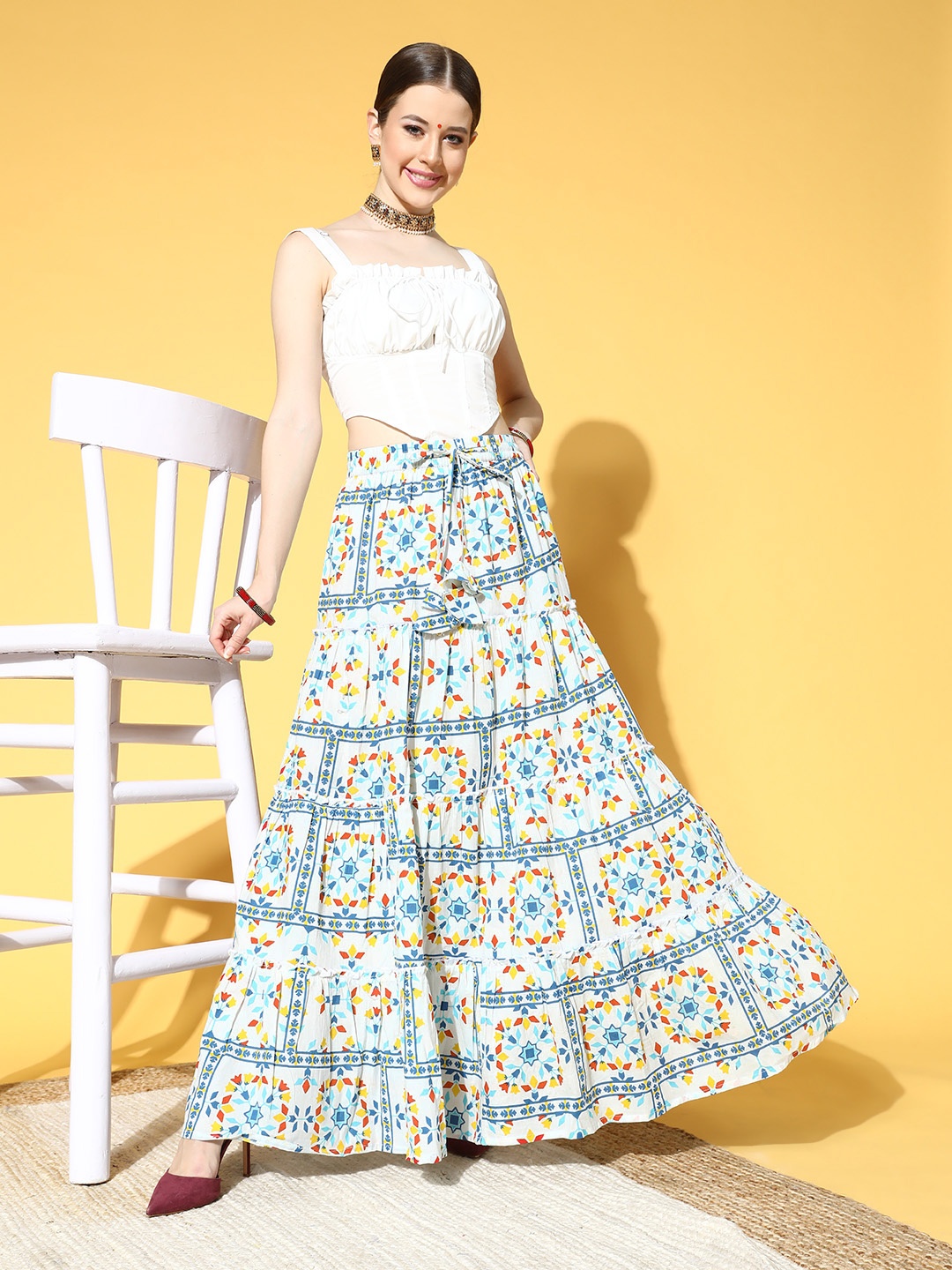

Sangria White Geometric Elevated Bottom Skirt
