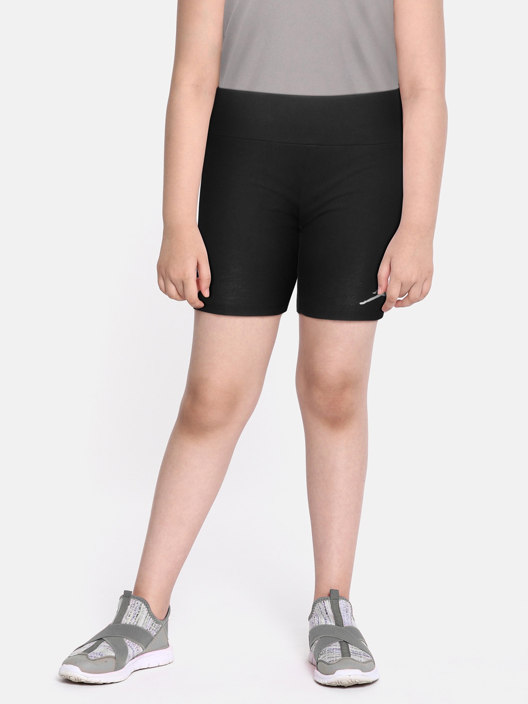 

Jordan Girls Black Brand Logo Printed High-Rise Sports Shorts