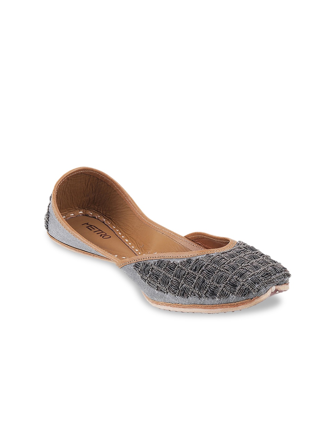 

Metro Women Grey Embellished Leather Ethnic Mojaris