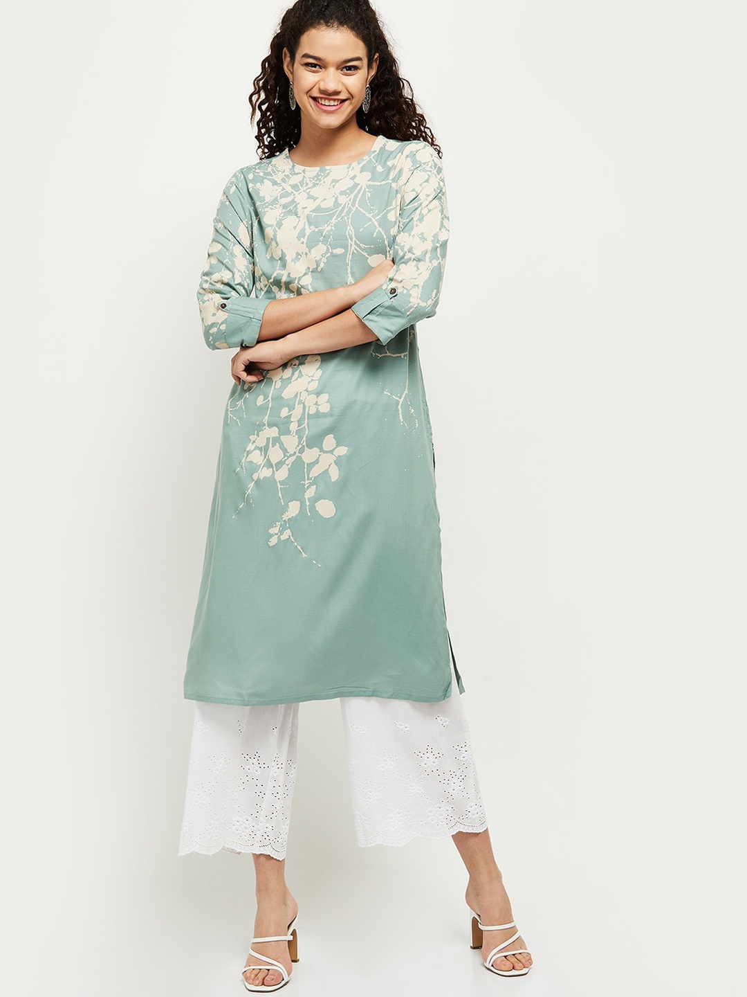 

max Women Blue Floral Printed Kurta