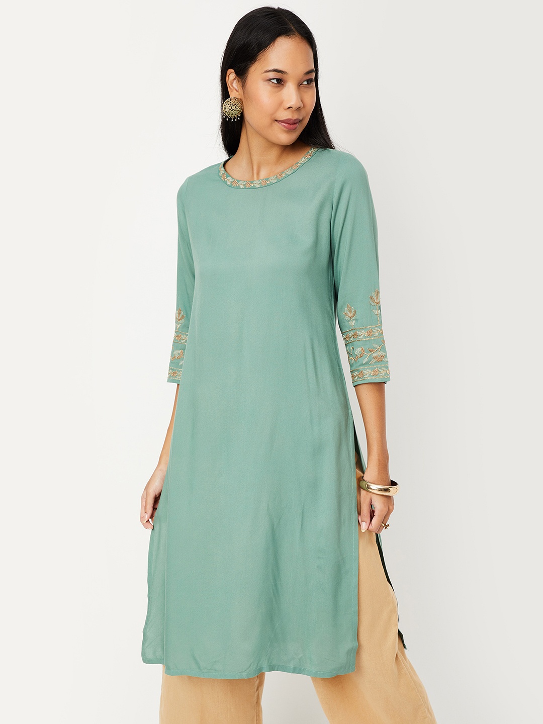 

max Women Green Embroidered Kurta