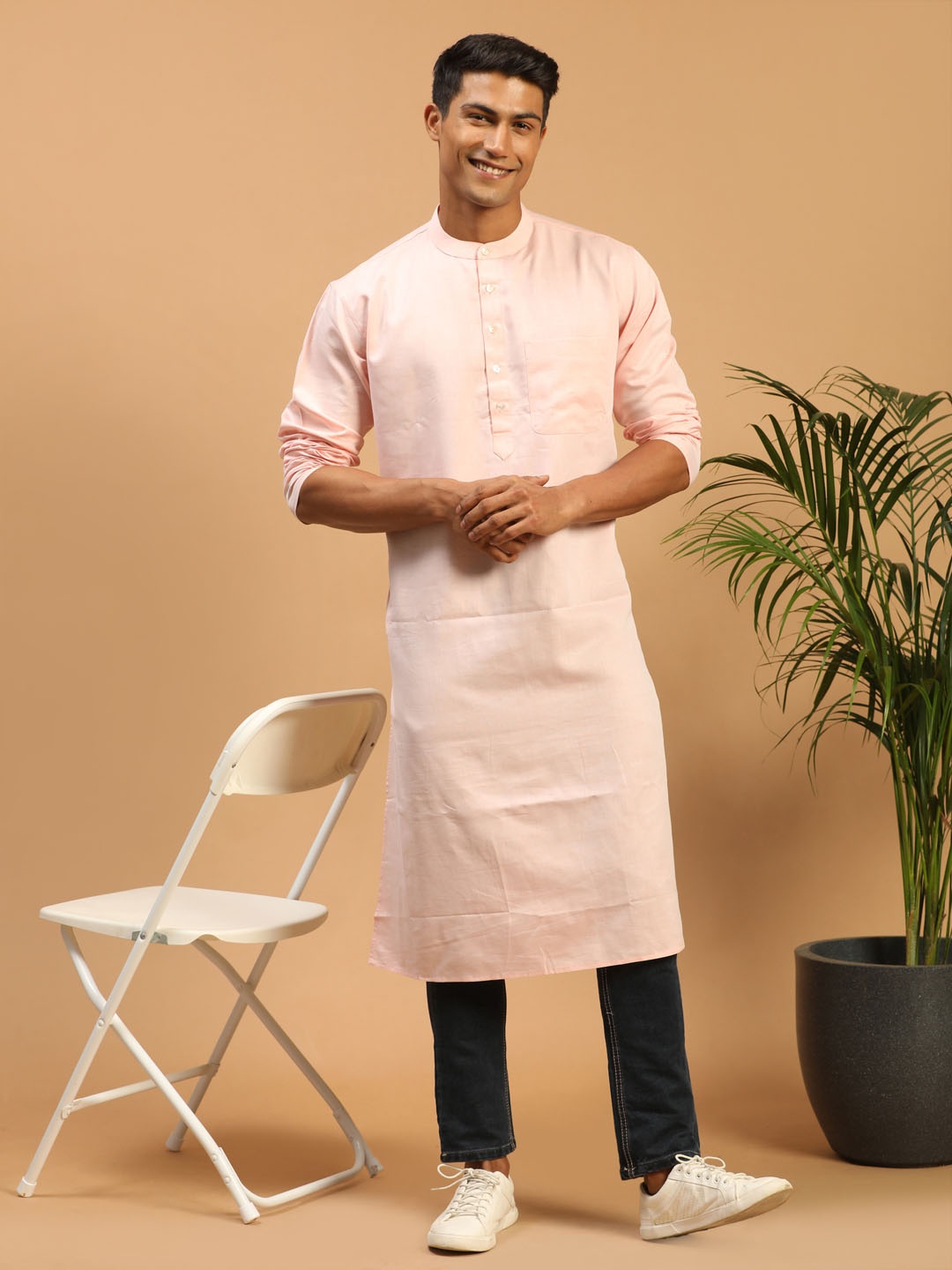 

VASTRAMAY Men Orange Solid Organic Cotton Kurta