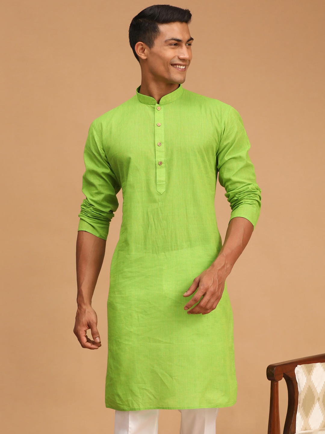 

SHVAAS by VASTRAMAY Men Green Striped Pure Cotton Sustainable Kurta