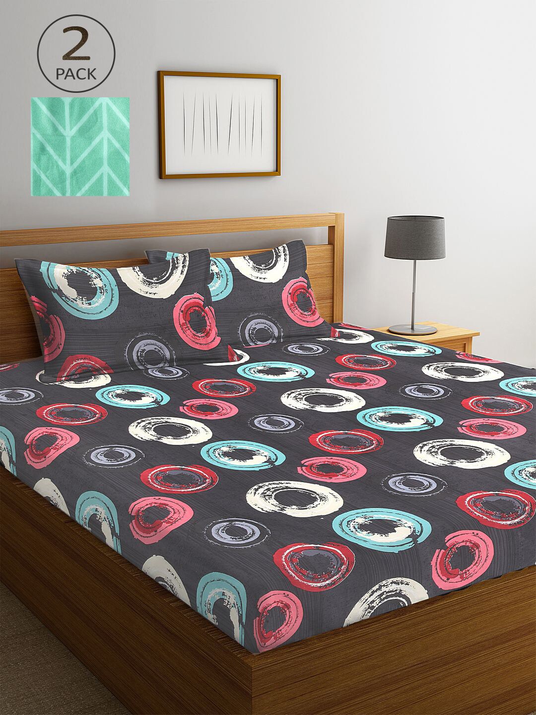 

KLOTTHE Green & Grey Geometric 210 TC 2 King Bedsheet with 4 Pillow Covers