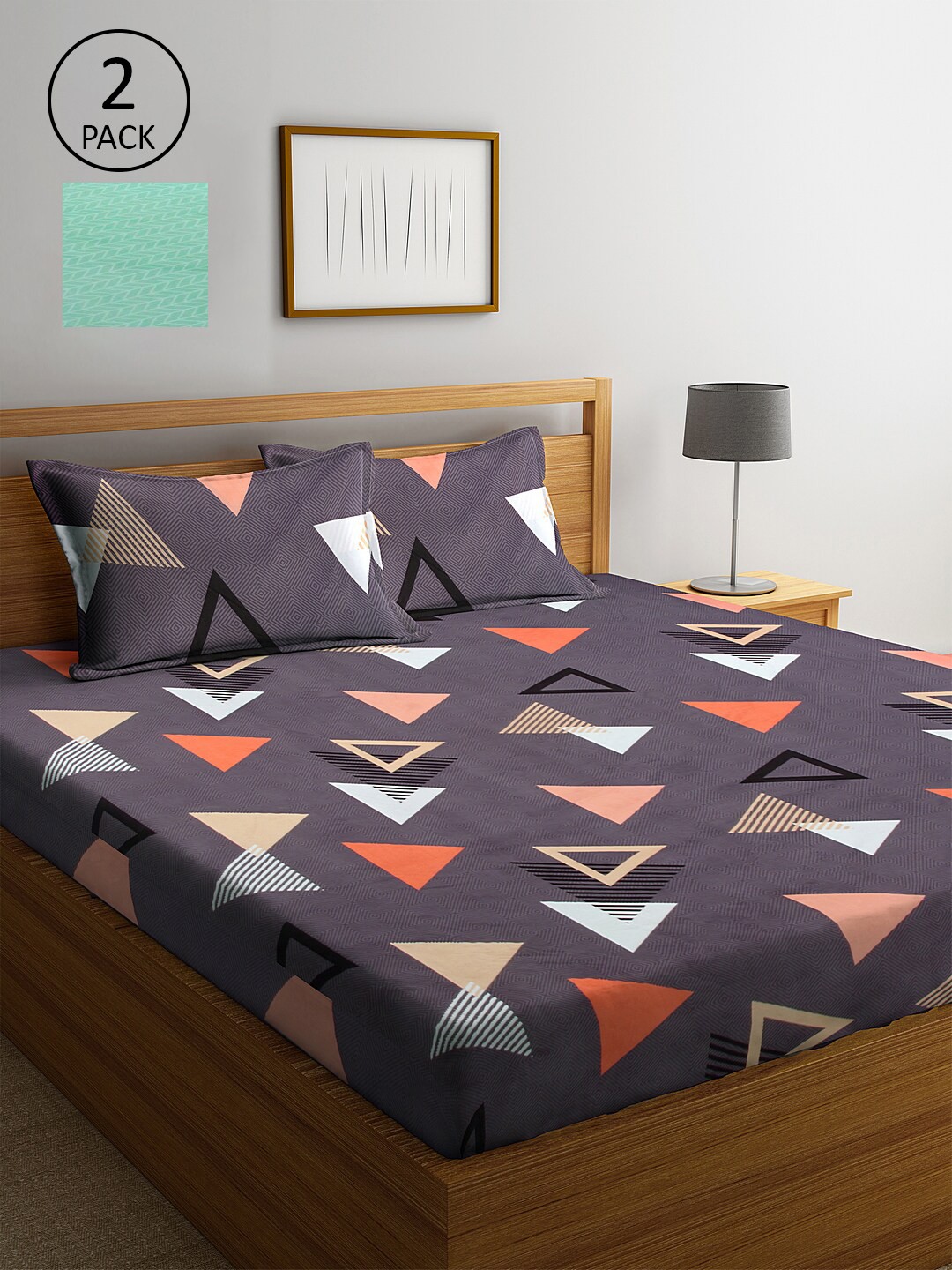 

KLOTTHE Green & Grey Geometric 210 TC 2 King Bedsheet with 4 Pillow Covers