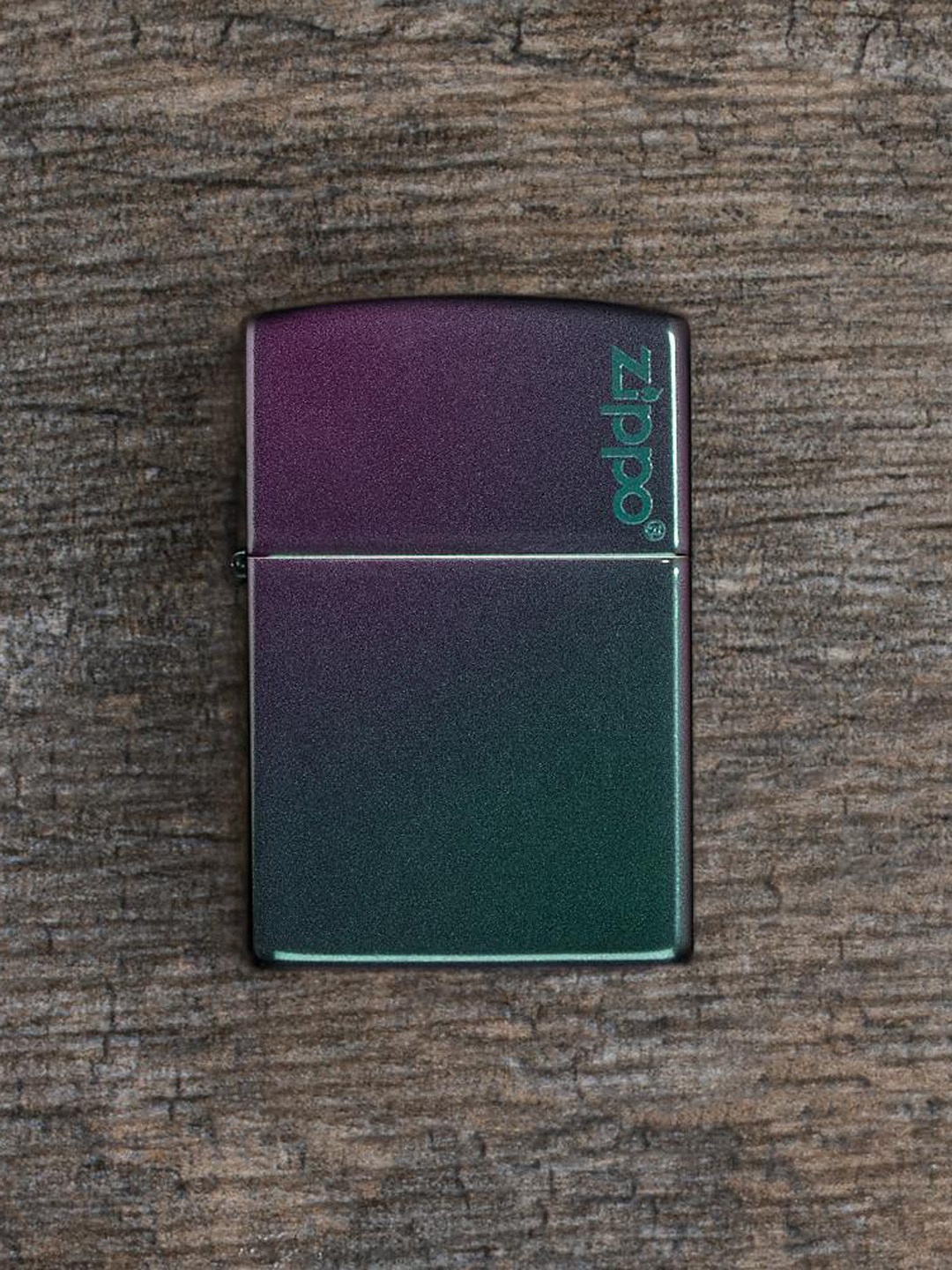 

Zippo Purple & Green Classic Iridescent Zippo Logo Pocket Lighter