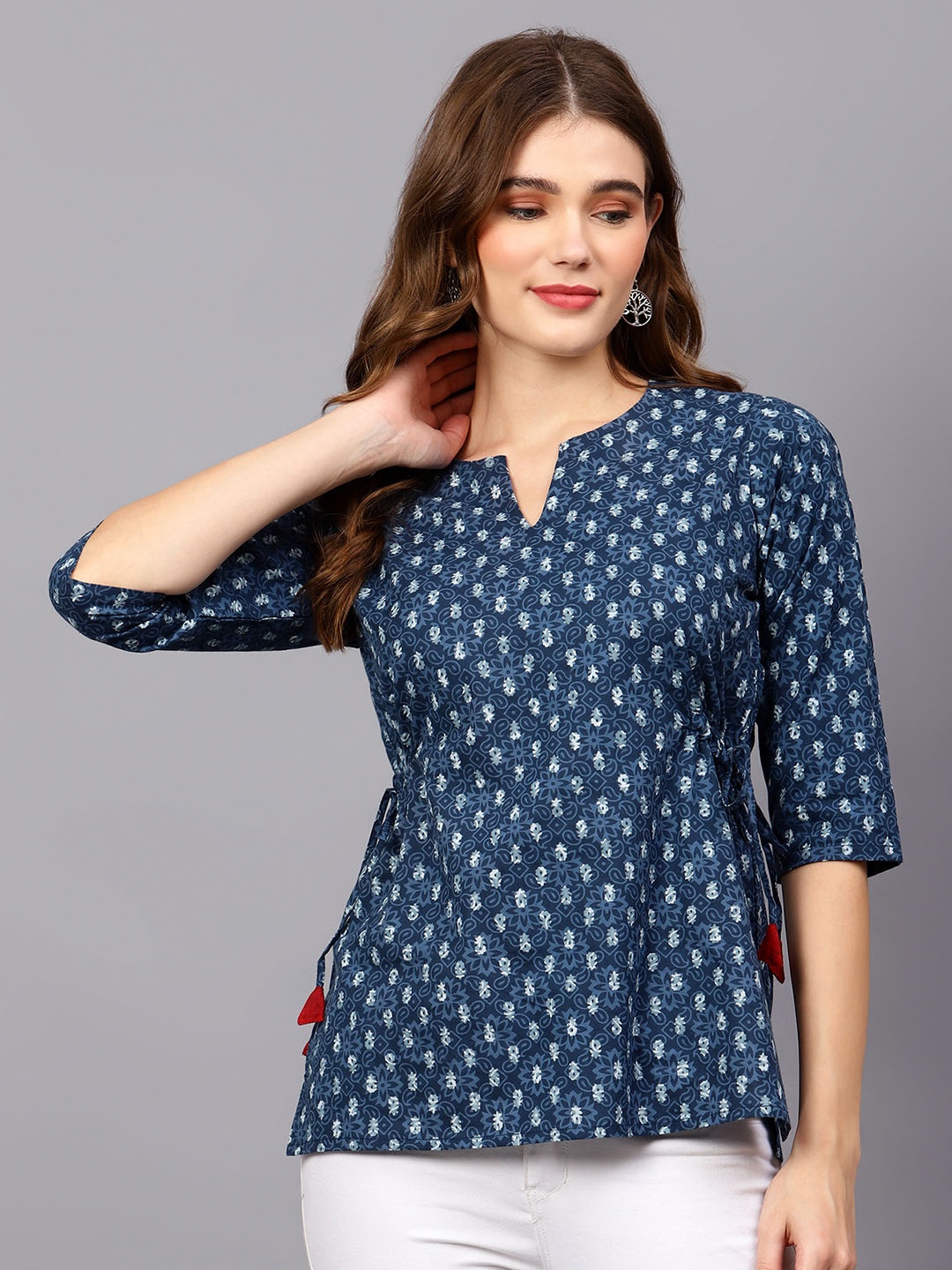 

Indietoga Women Indigo Printed Sustainable Pure Cotton Elastic Top, Blue