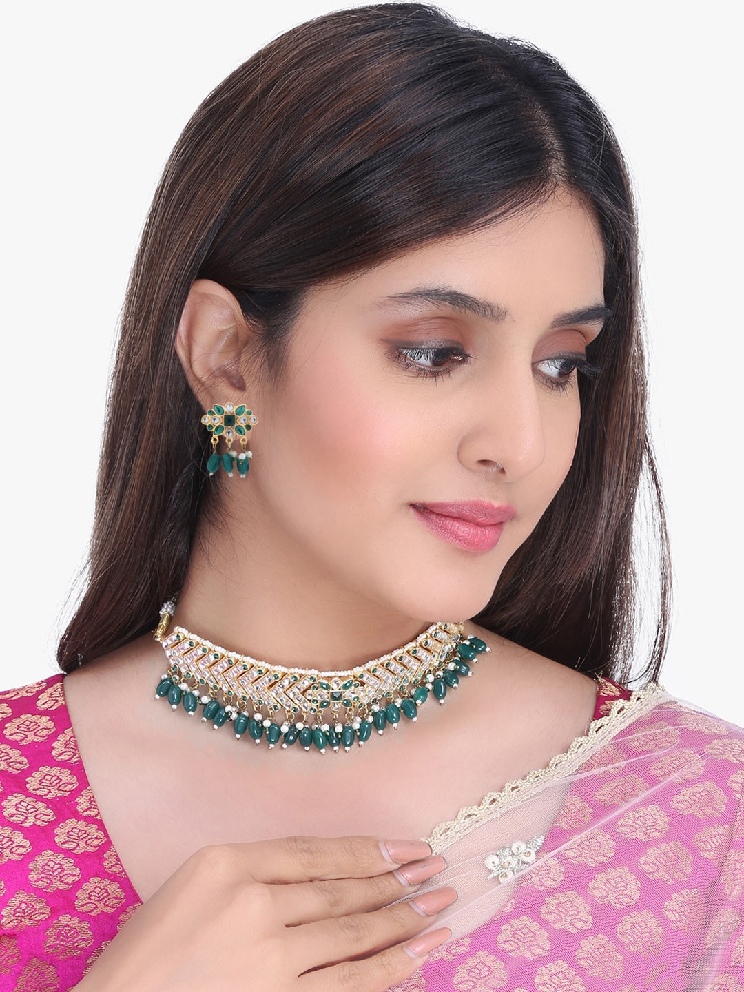 

Yellow Chimes Woman Gold-Plated Green Kundan Studded Jewellery Set
