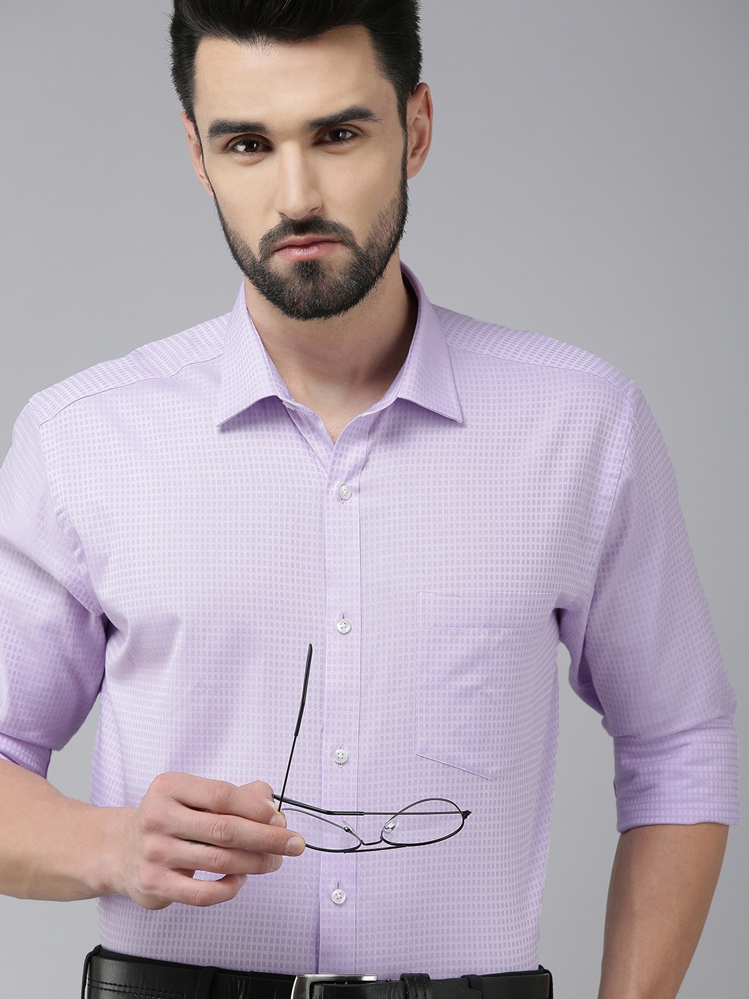 

Park Avenue Men Violet & White Slim Fit Checked Pure Cotton Formal Shirt