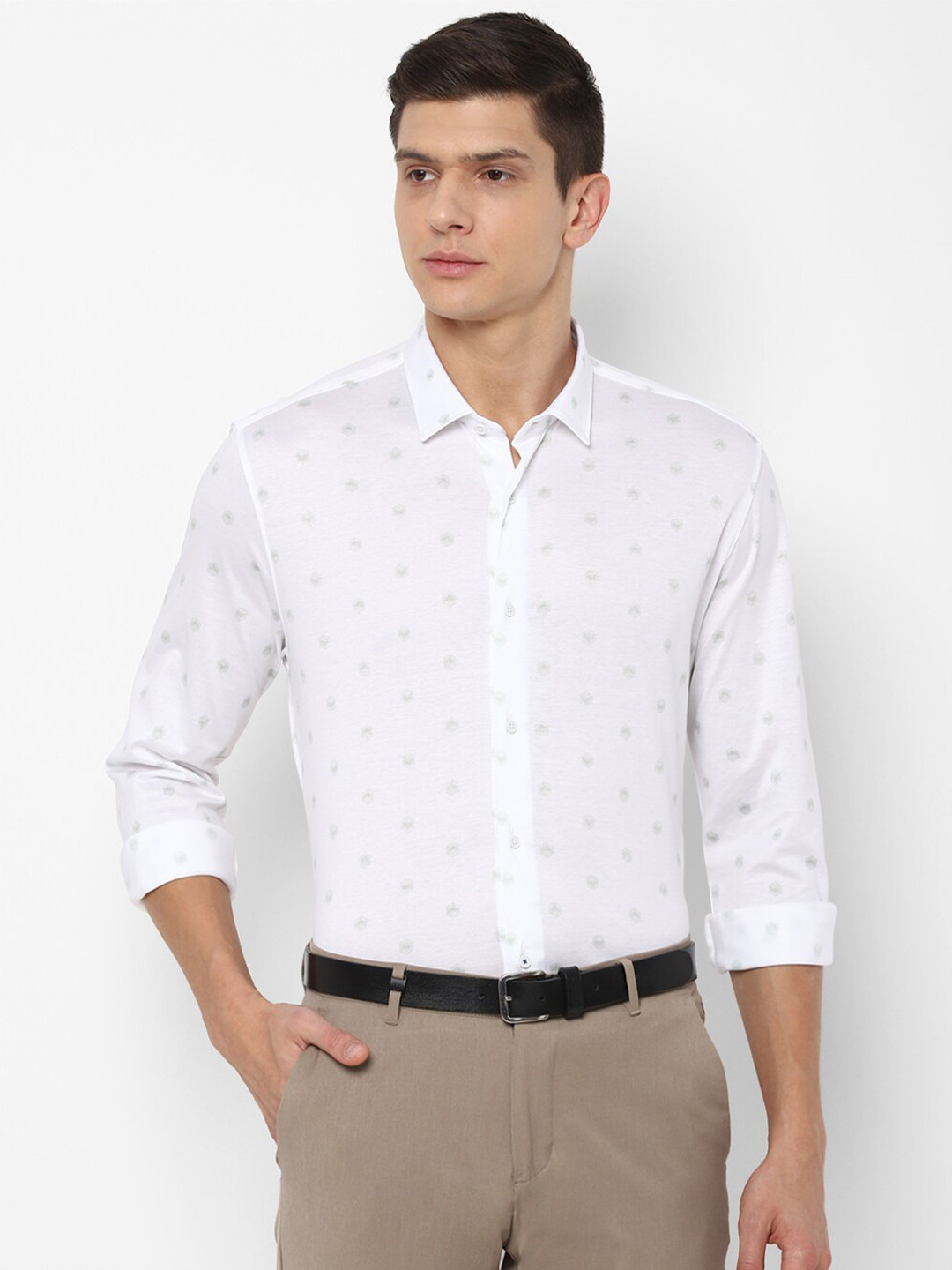 

Louis Philippe Sport Men White Slim Fit Printed Casual Shirt