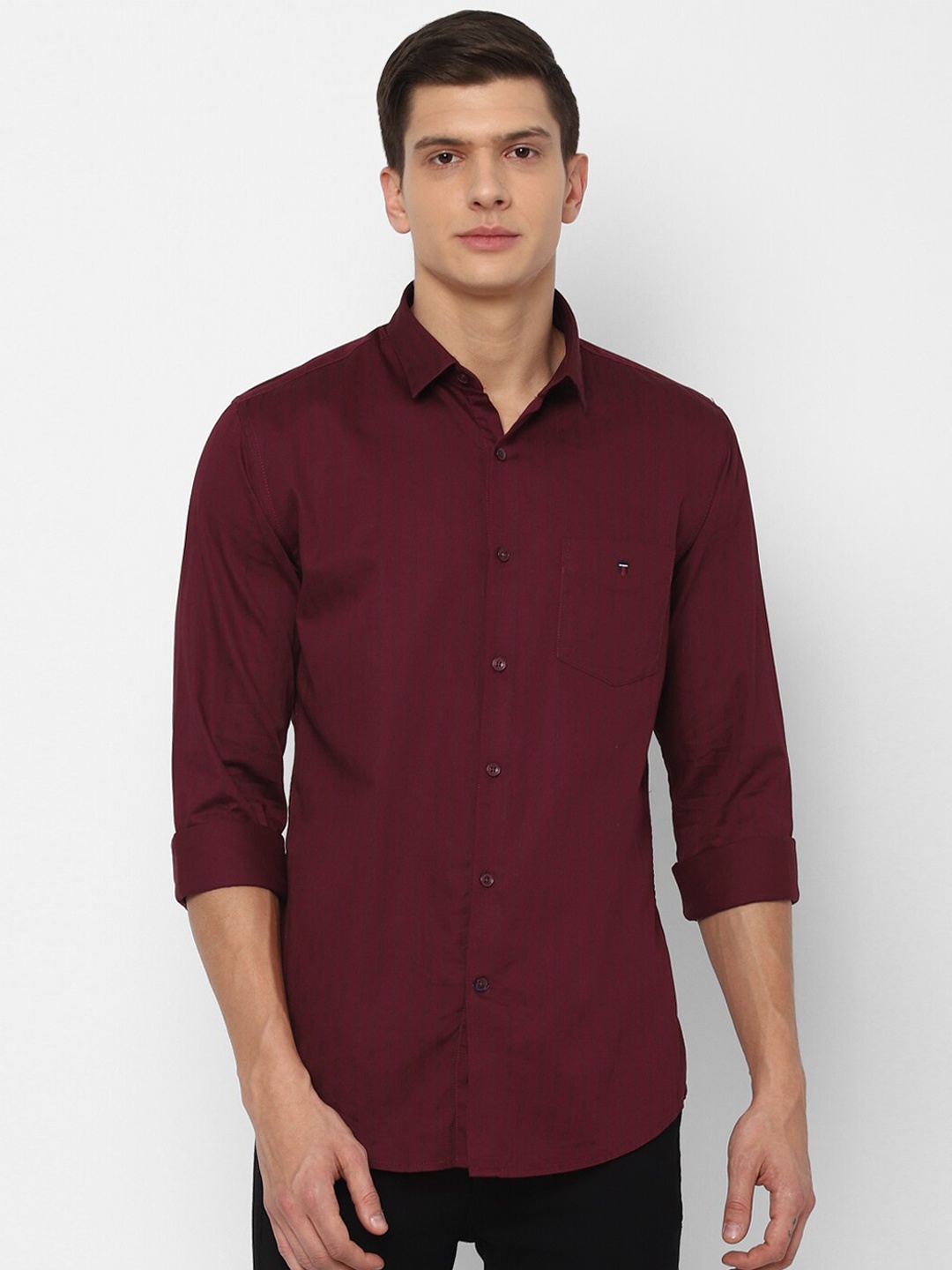 

Louis Philippe Sport Men Maroon Slim Fit Striped Pure Cotton Casual Shirt