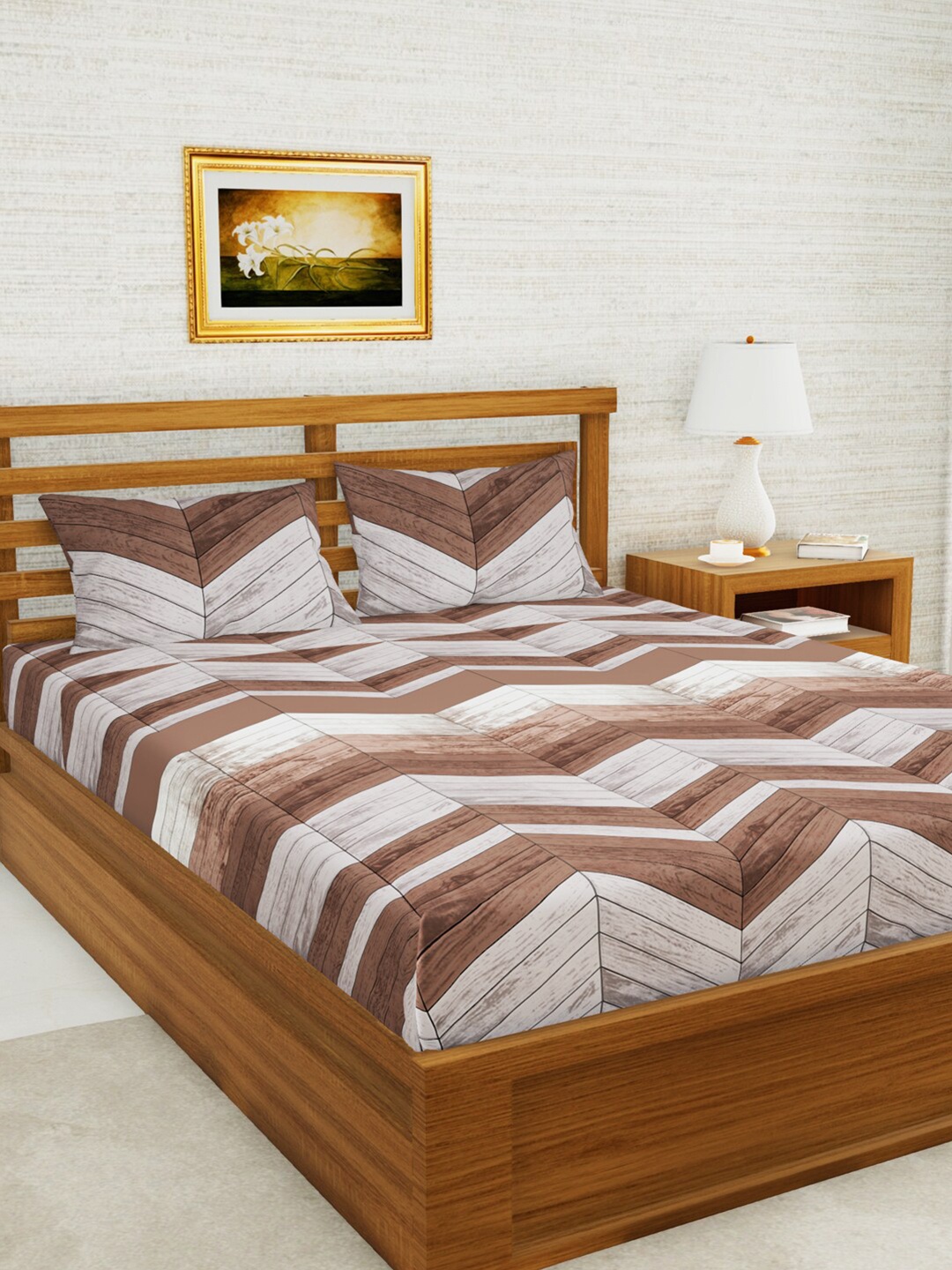 

KOPA Brown & Grey Geometric 152 TC Queen Bedsheet with 2 Pillow Covers