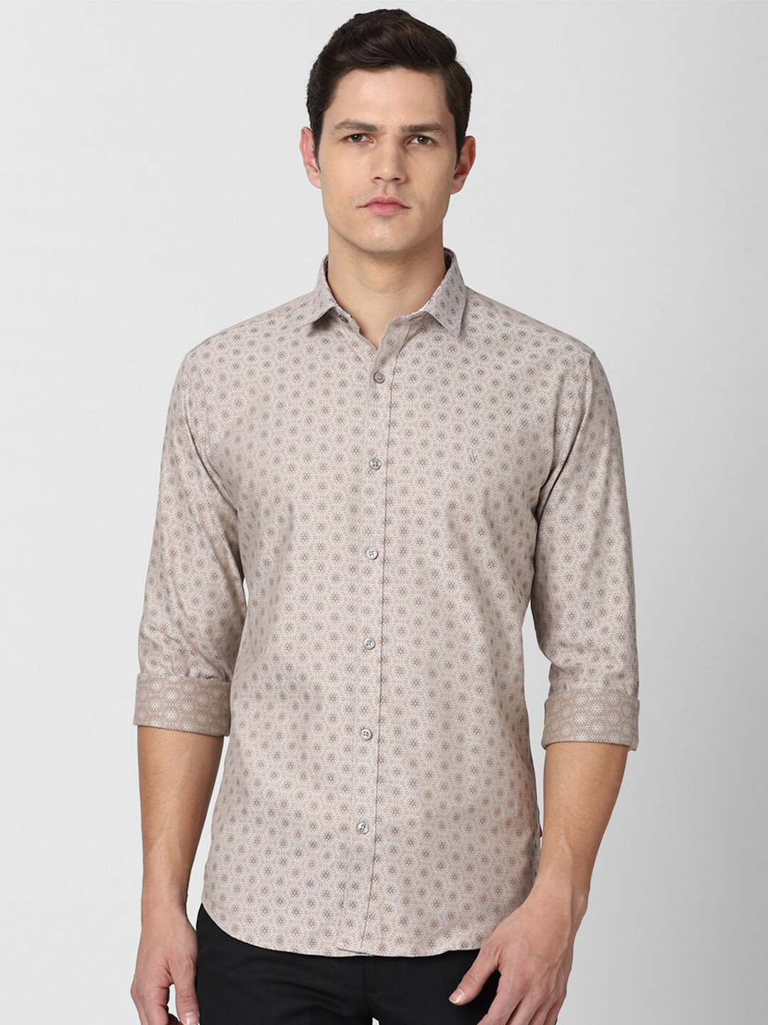 

V Dot Men Beige Slim Fit Printed Cotton Casual Shirt