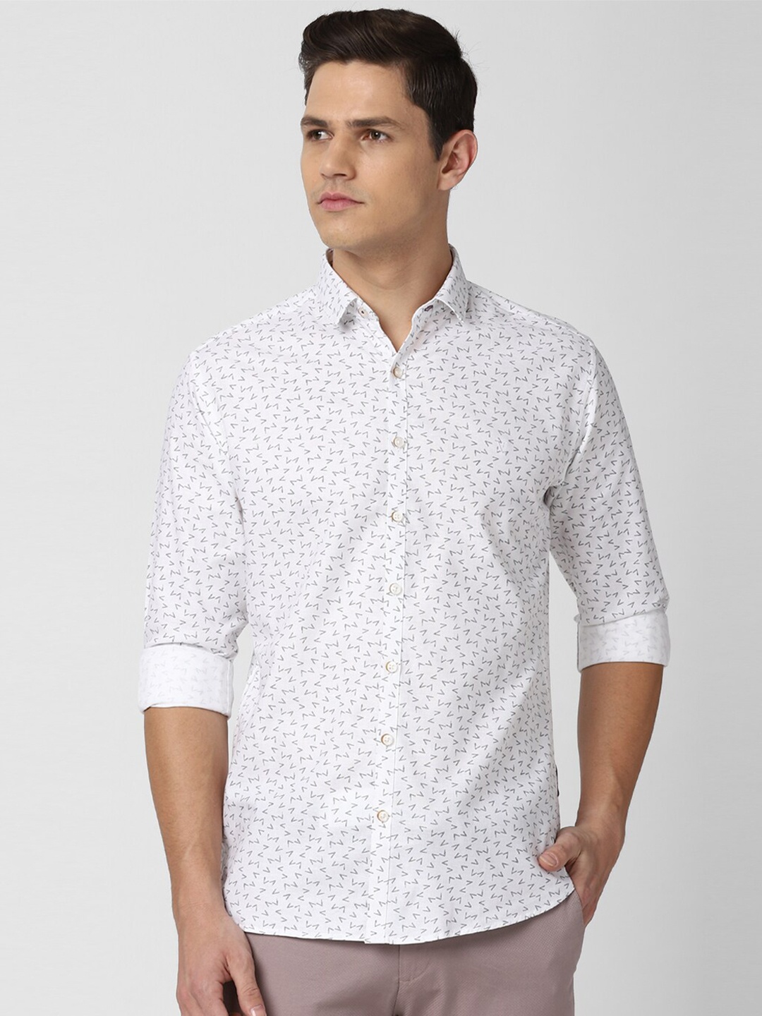

V Dot Men White Slim Fit Micro Ditsy Printed Cotton Casual Shirt
