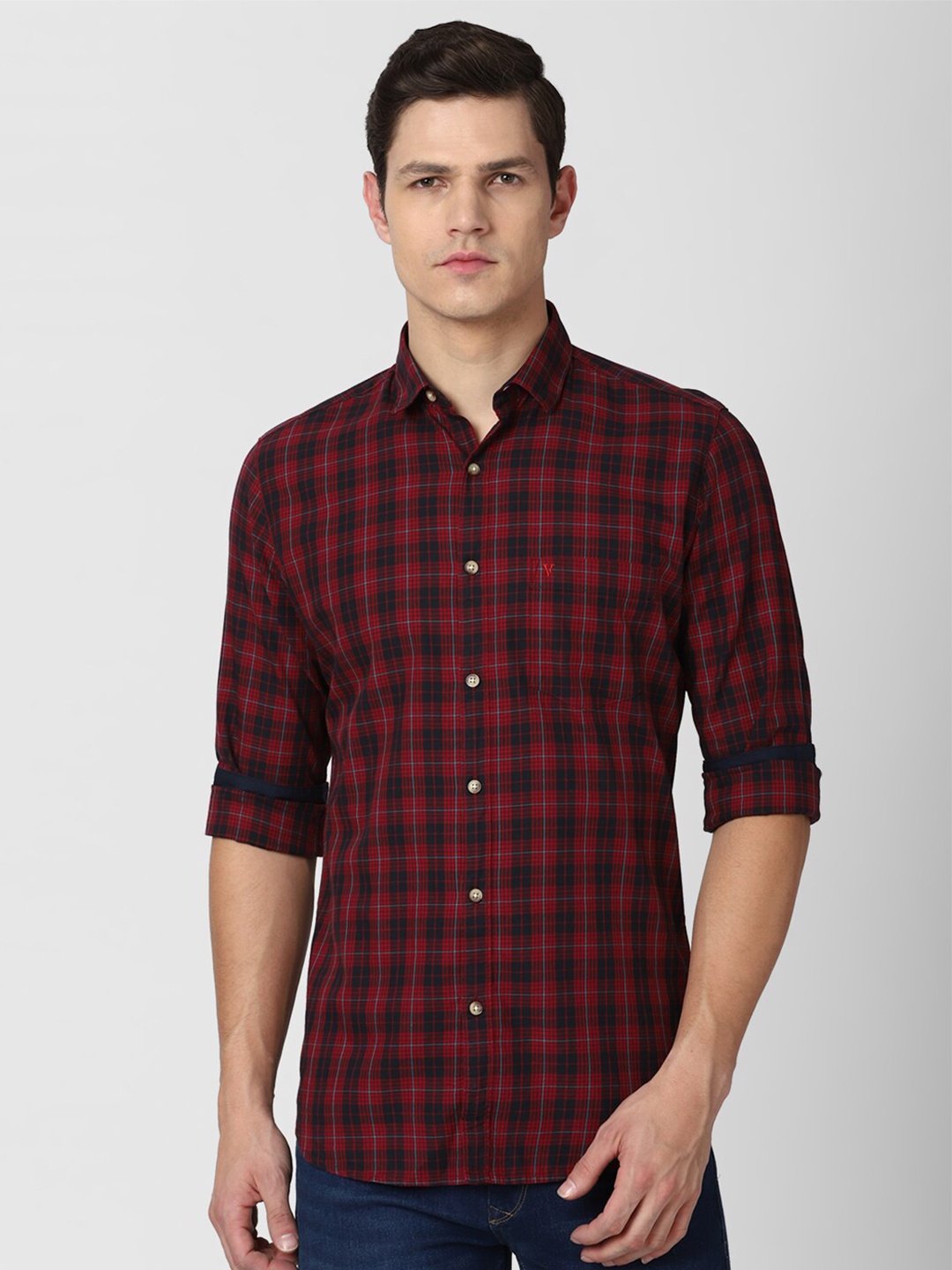 

Van Heusen Sport Men Maroon Pure Cotton Slim Fit Checked Casual Shirt