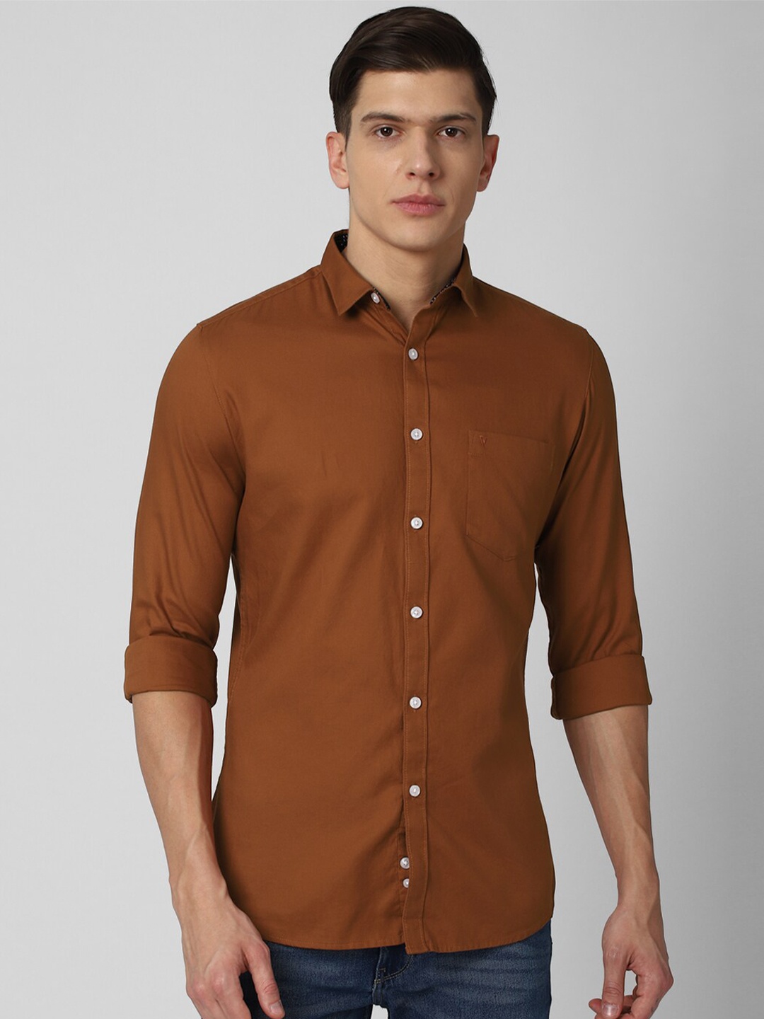 

Van Heusen Sport Men Brown Slim Fit Pure Cotton Casual Shirt