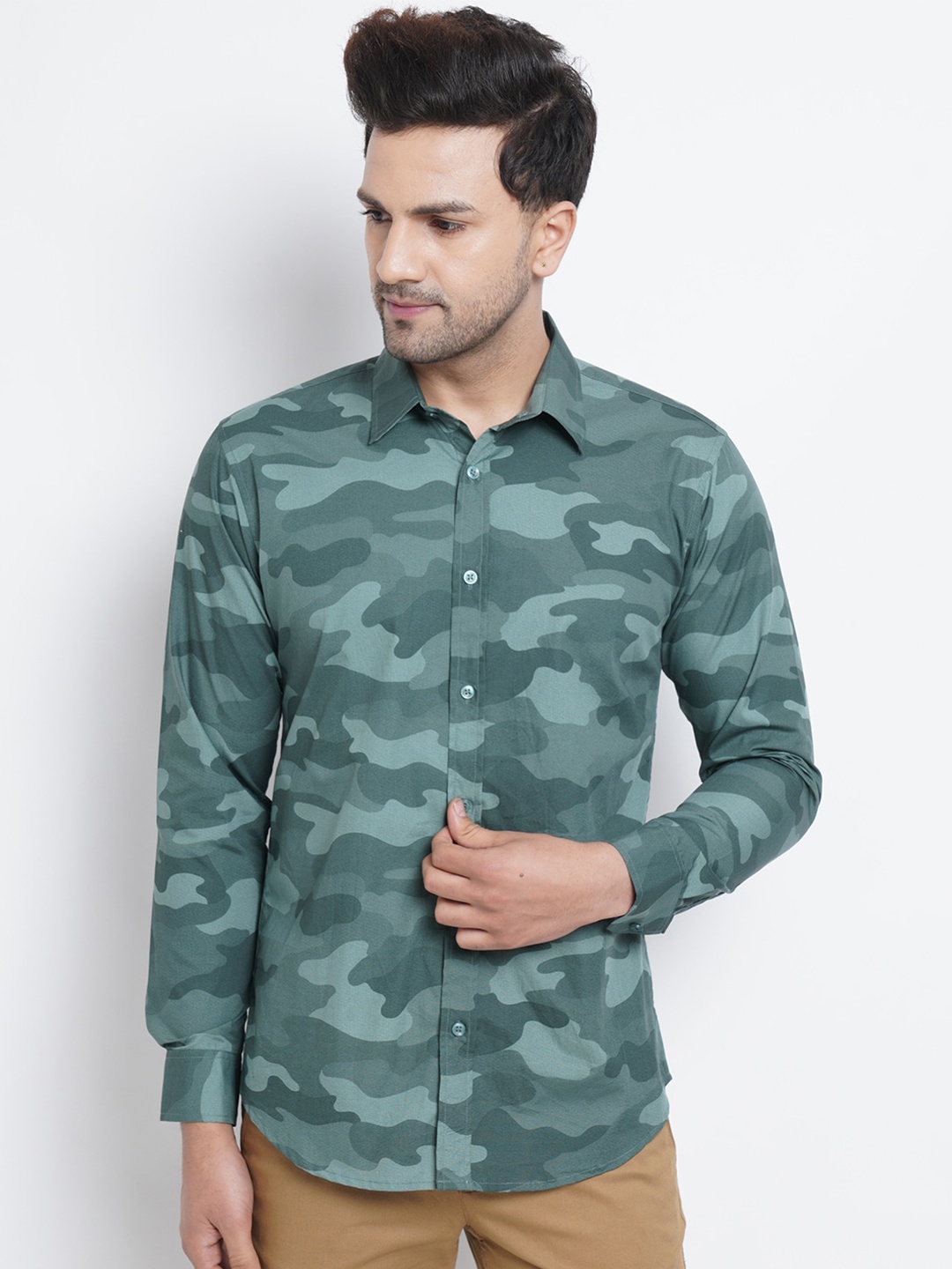 

WESTCLO Men Green Slim Fit Printed Cotton Casual Shirt