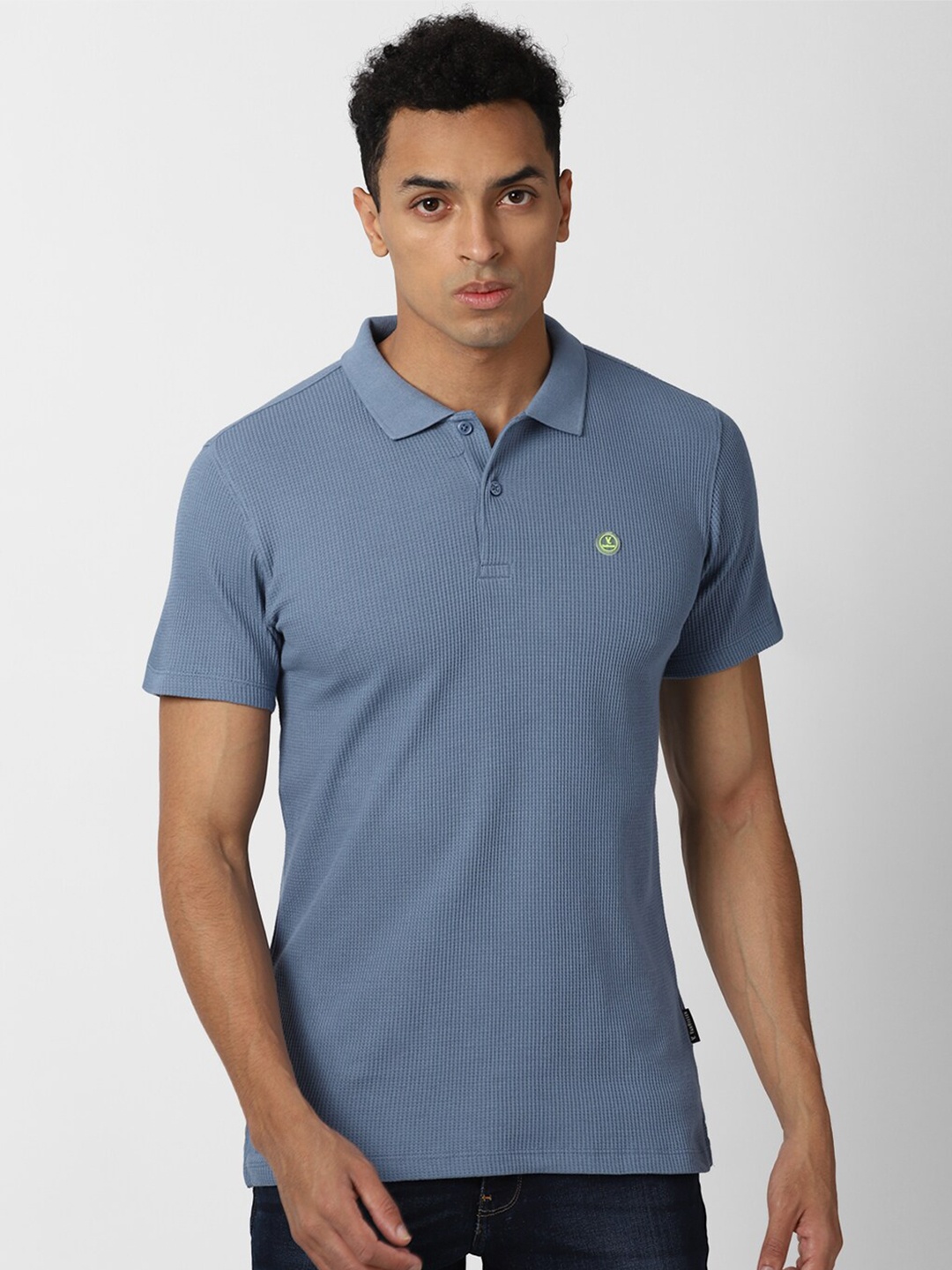 

V Dot Men Blue Solid Polo Collar Slim Fit T-shirt