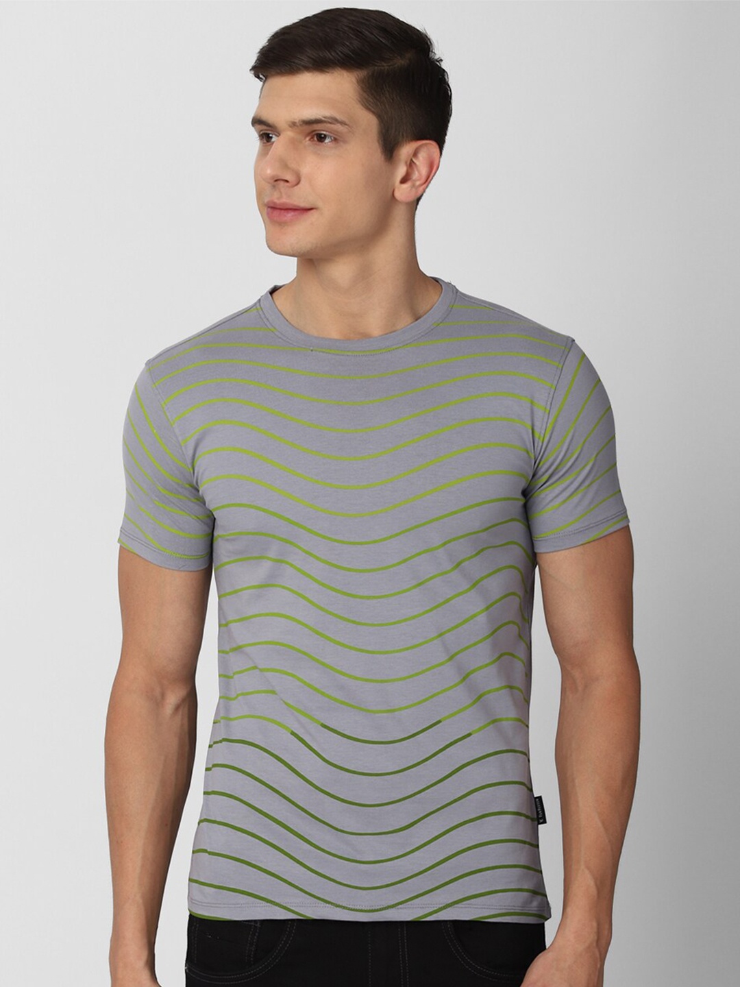

V Dot Men Grey Striped Slim Fit Cotton T-shirt