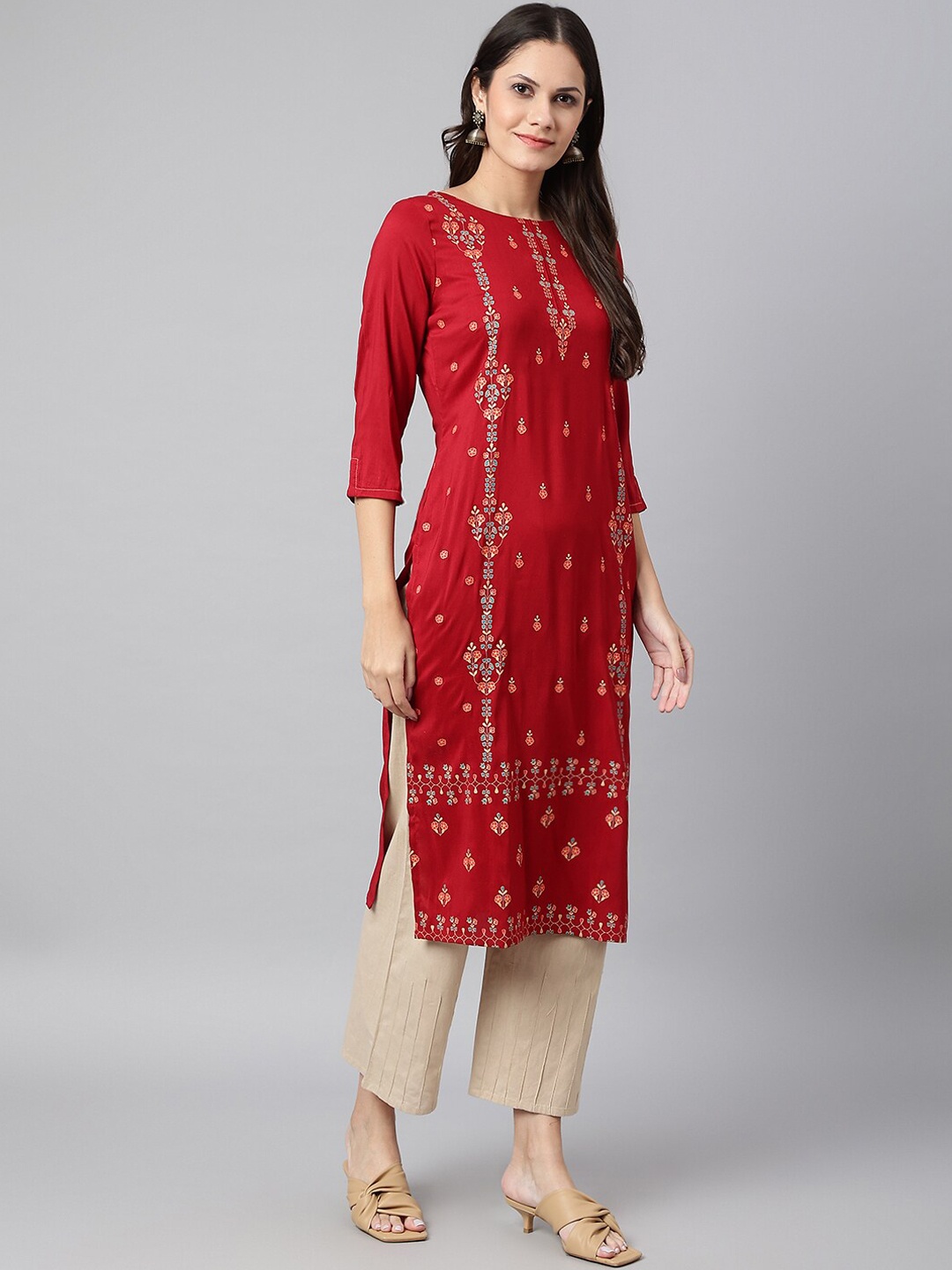 

Os Women Maroon Ethnic Motifs Printed Kurta