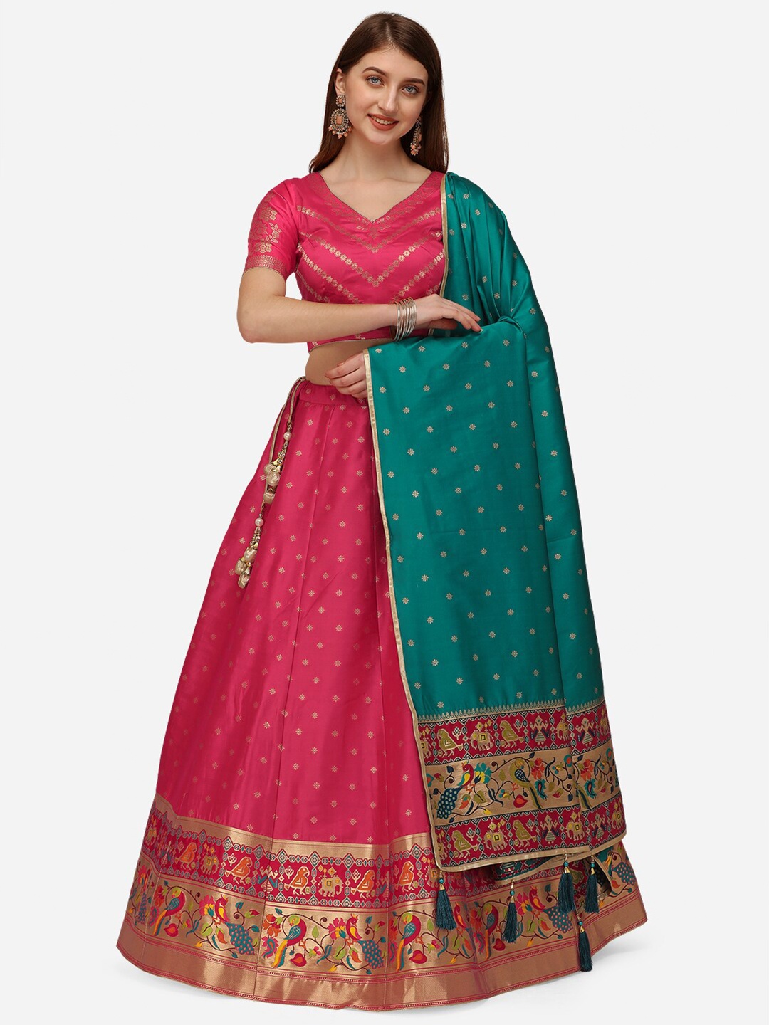 

NAKKASHI Red & Green Semi-Stitched Lehenga & Unstitched Blouse With Dupatta