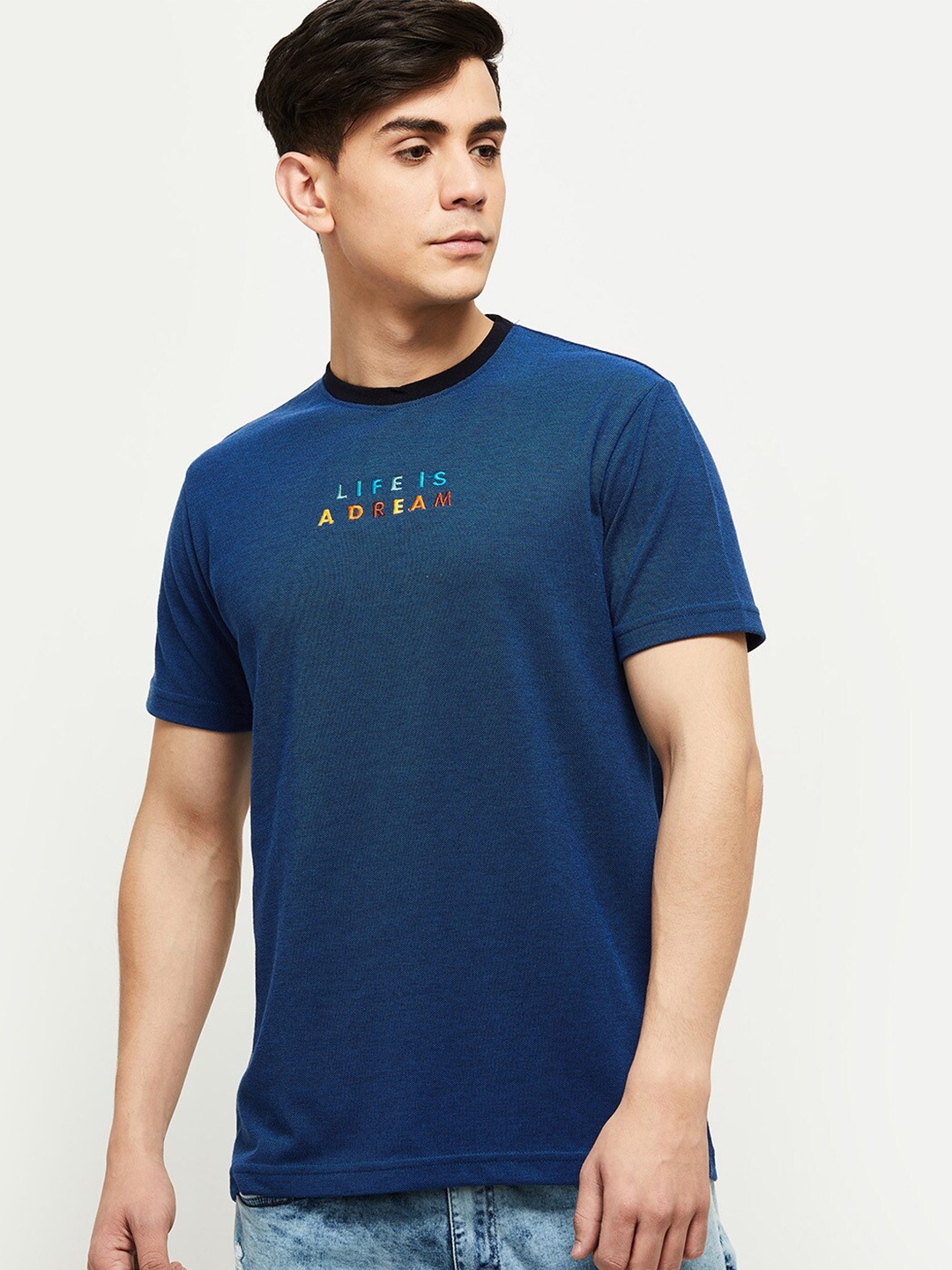 

max Men Navy Blue Typography Printed T-shirt