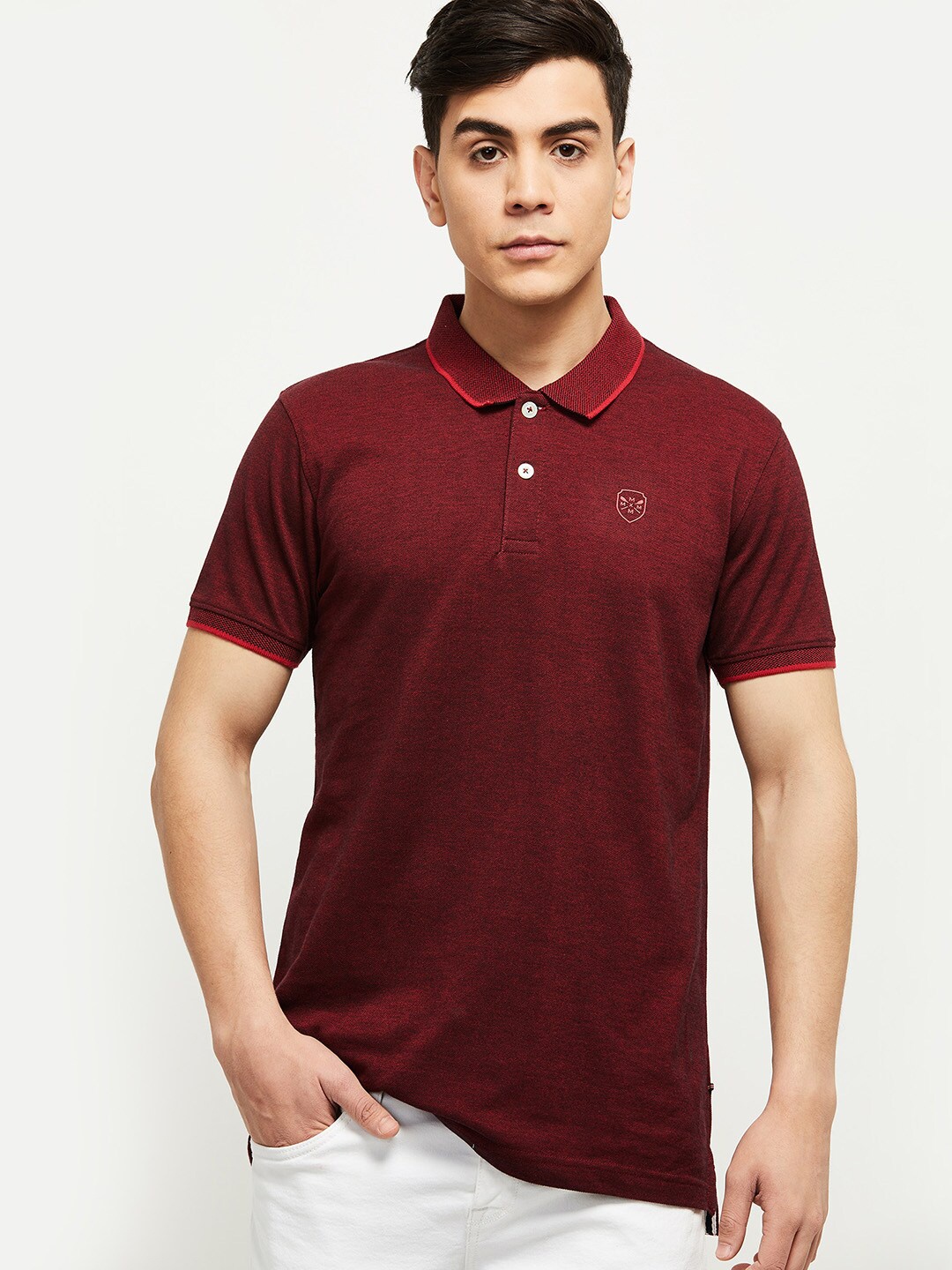 

max Men Red Polo Collar T-shirt
