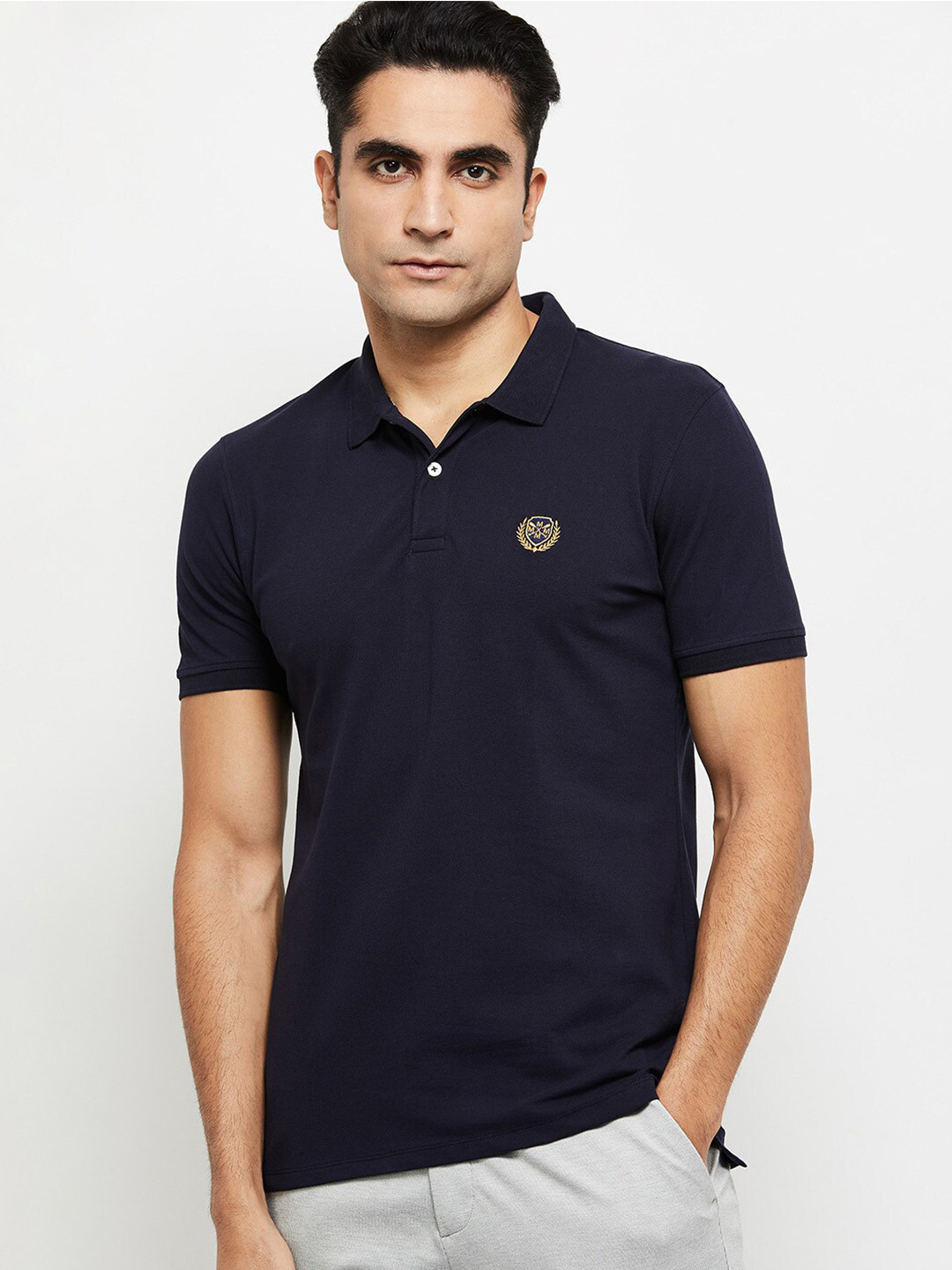

max Men Navy Blue Polo Collar Applique T-shirt