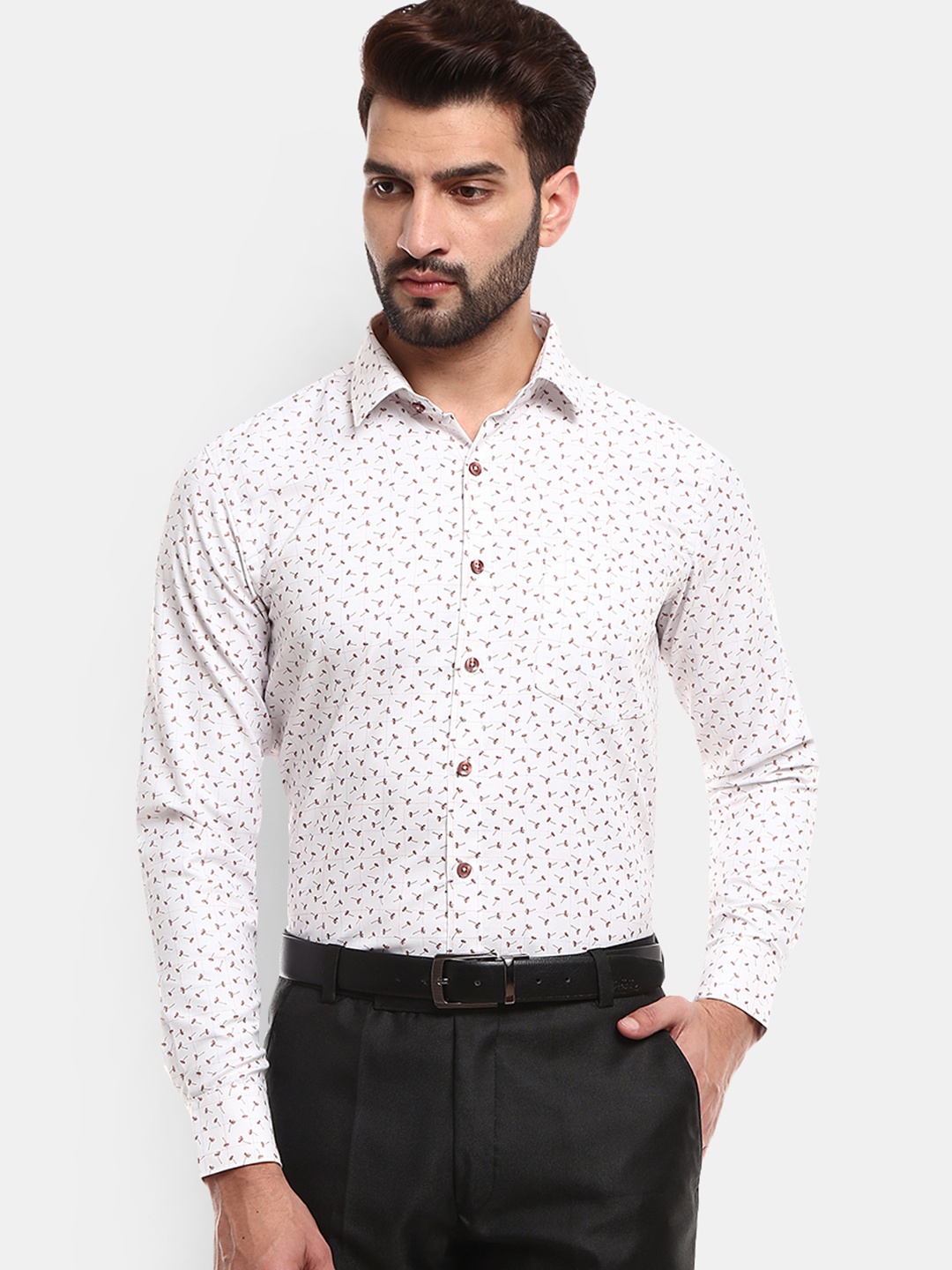 

V-Mart Men White Standard Floral Printed Formal Shirt