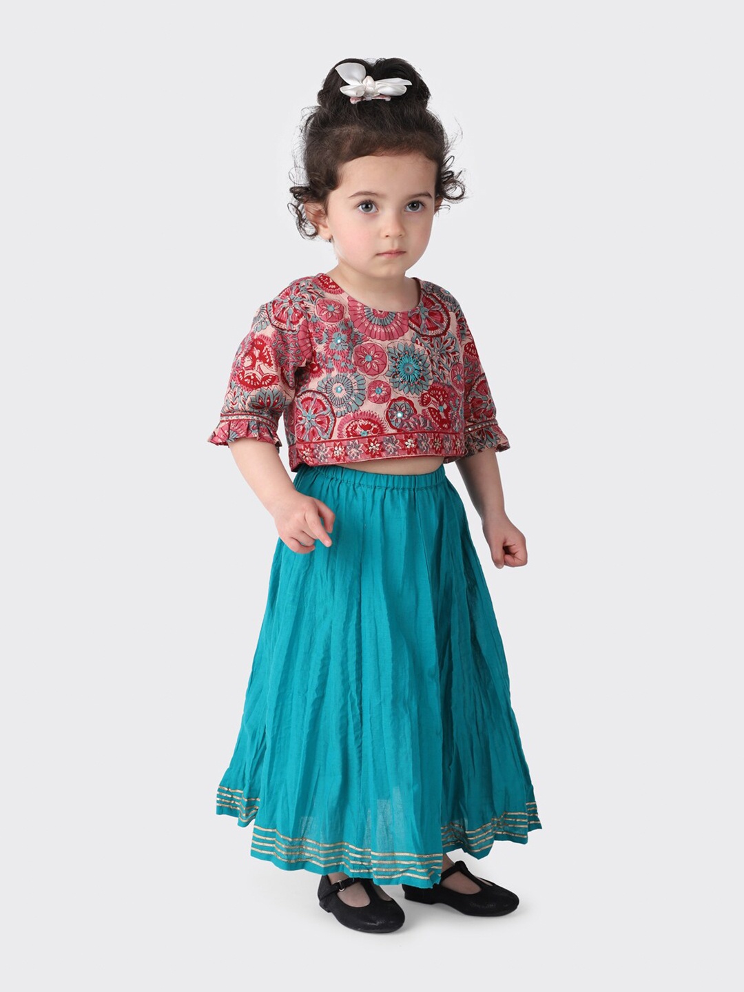 

Fabindia Girls Pink & Blue Printed Cotton Ready to Wear Lehenga Choli