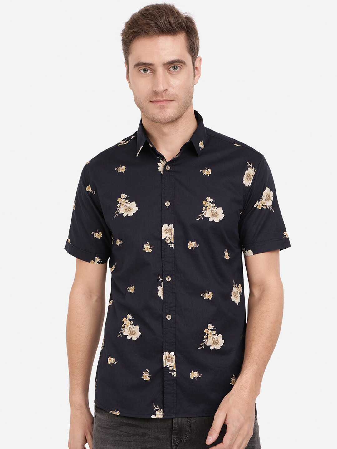 

Greenfibre Men Blue Floral Printed Slim Fit Pure Cotton Casual Shirt