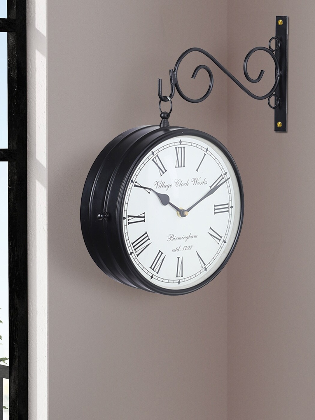 

Aapno Rajasthan Black & White Railway Traditional Round Analogue Wall Clock