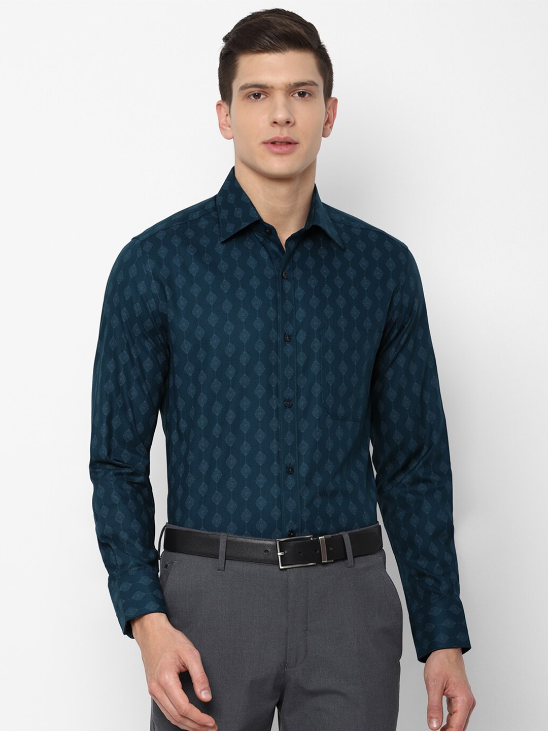 

Louis Philippe Men Navy Blue Ethnic Motifs Printed Pure Cotton Formal Shirt