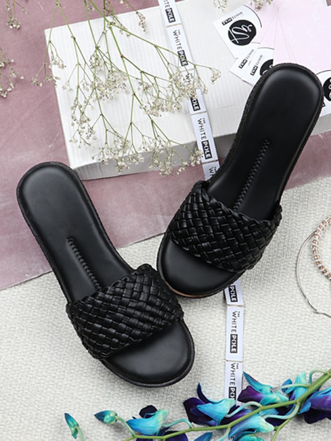 

THE WHITE POLE Black Party Wedge Mules