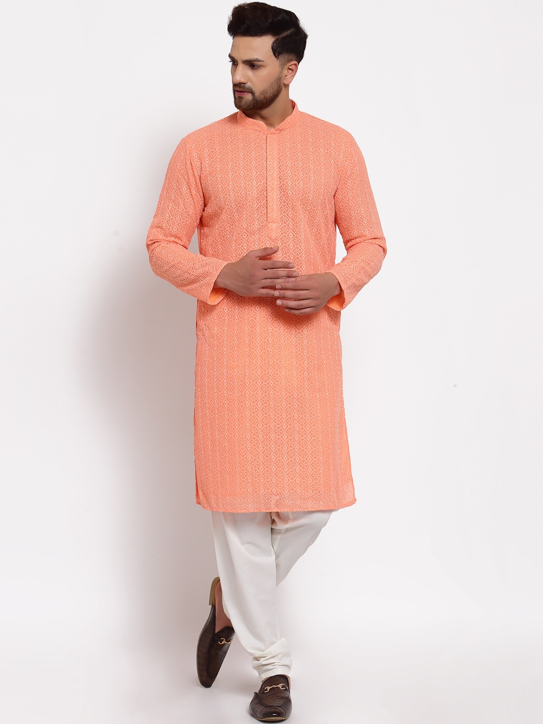 

MOHANLAL SONS Men Peach & Off White Ethnic Motifs Chikankari Kurta with Churidar