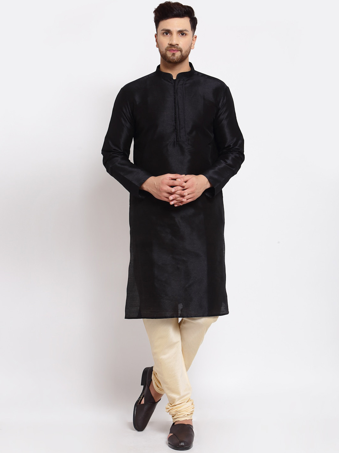 

MOHANLAL SONS Men Black & Cream-Coloured Dupion Silk Kurta with Churidar
