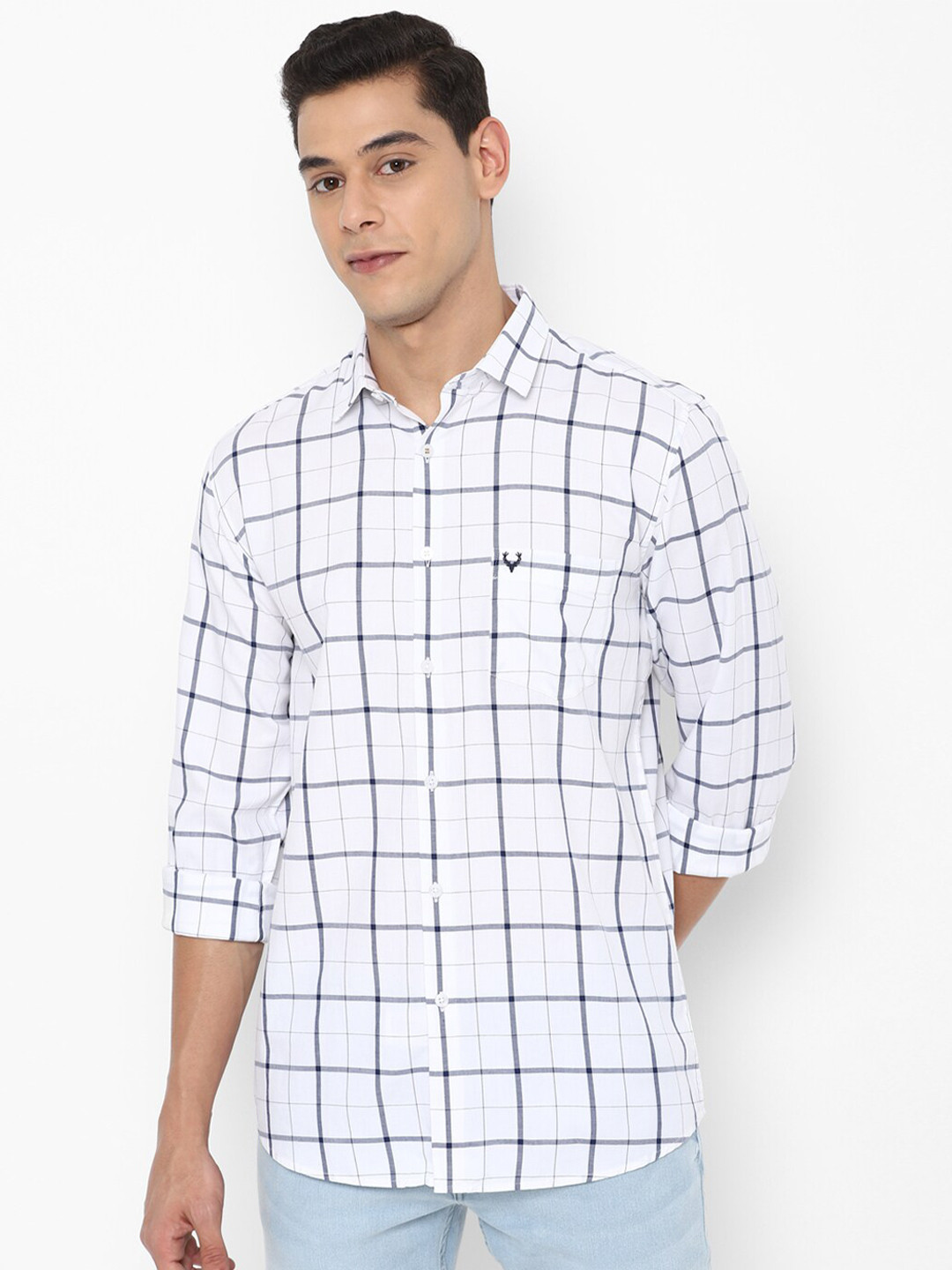 

Allen Solly Men White & Navy Blue Cotton Slim Fit Windowpane Checked Casual Shirt