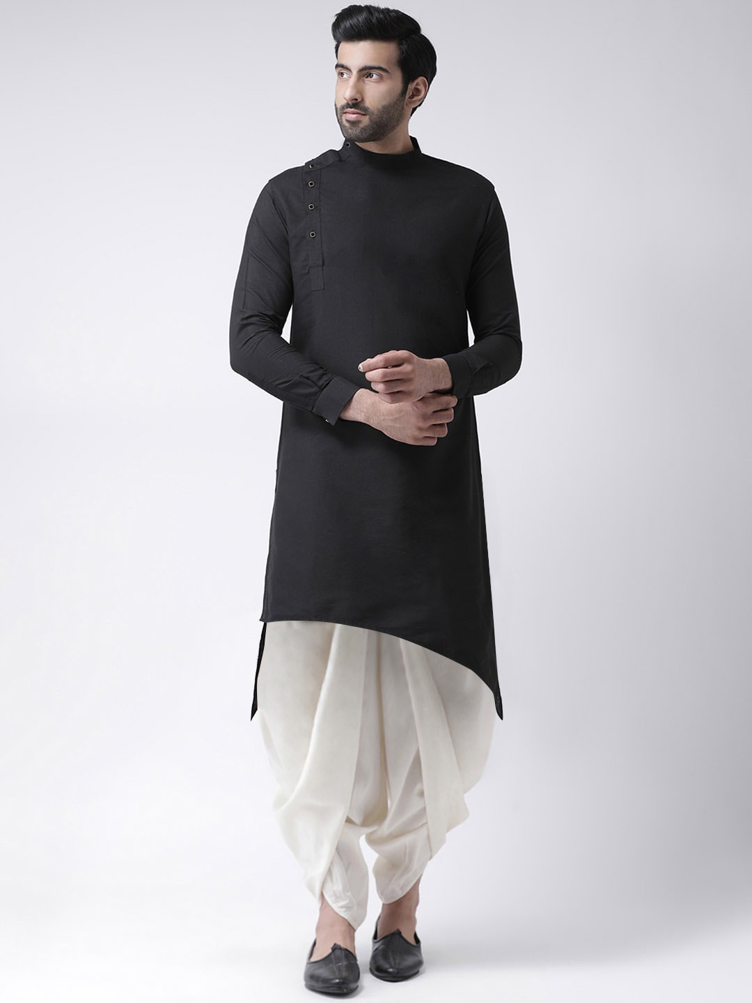 

KISAH Men Black & Off White Kurta with Dhoti Pant