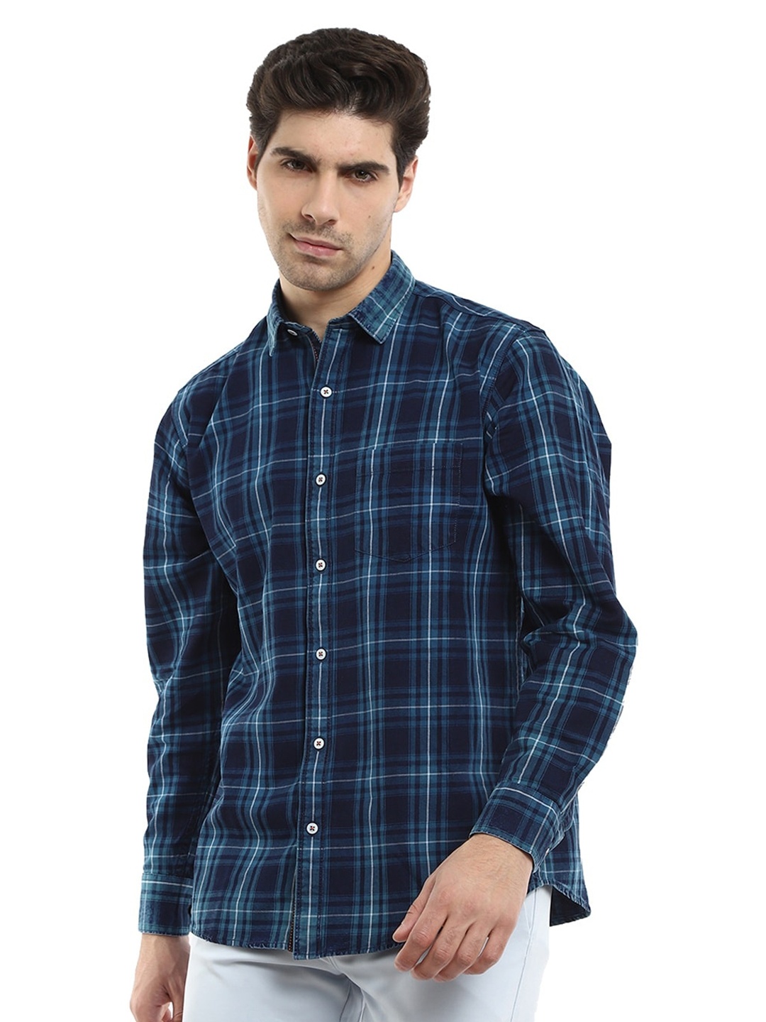 

V-Mart Men Blue Standard Tartan Checks Checked Casual Shirt