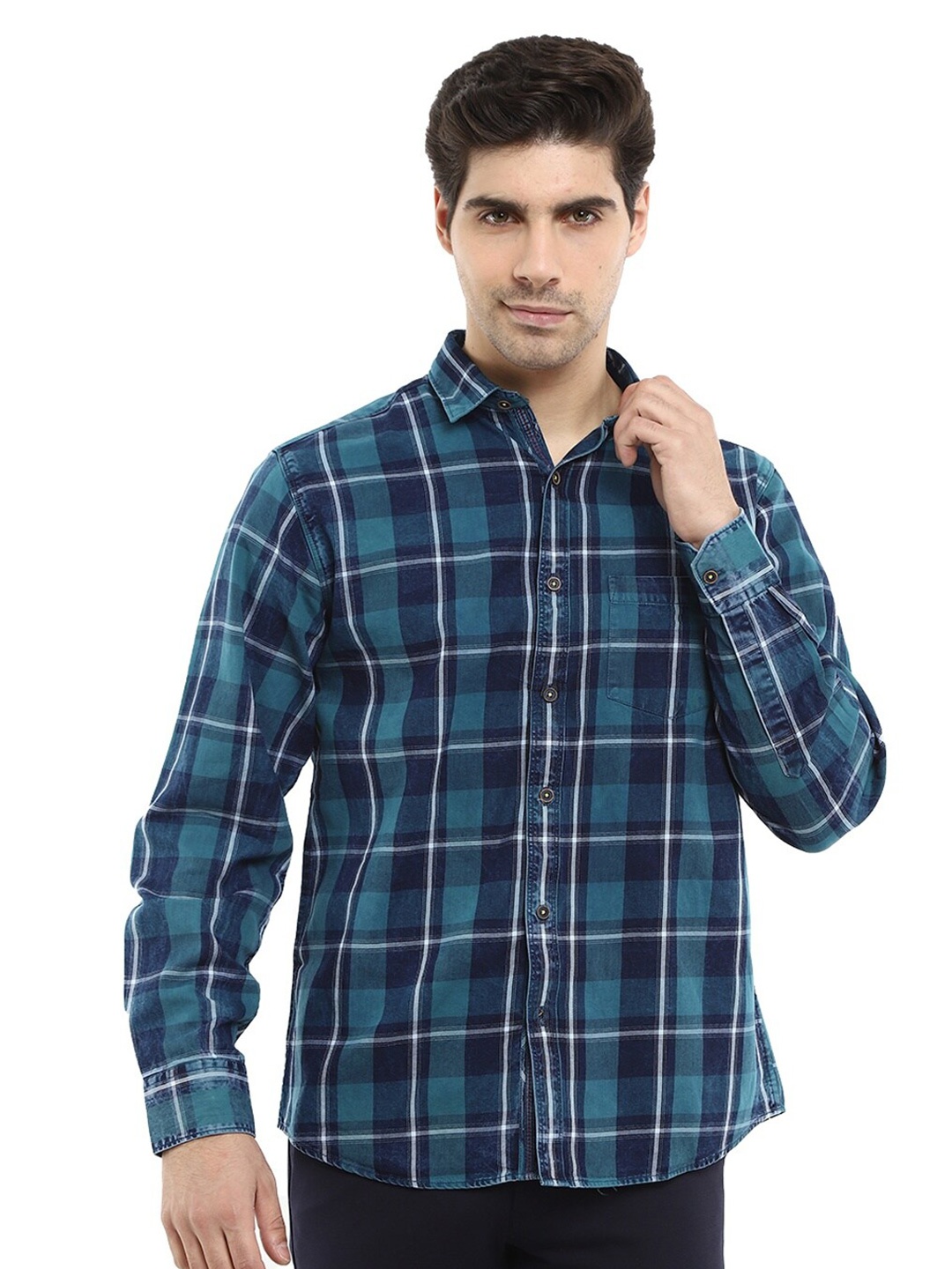 

V-Mart Men Navy Blue Standard Tartan Checks Checked Casual Shirt