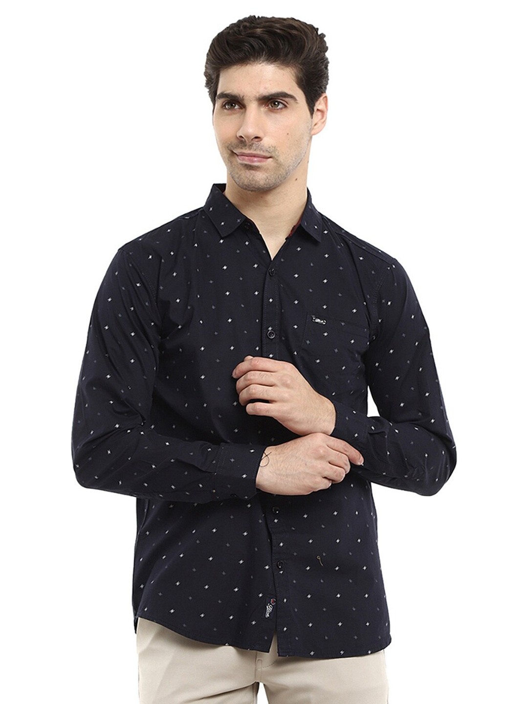 

V-Mart Men Navy Blue Standard Slim Fit Printed Casual Shirt