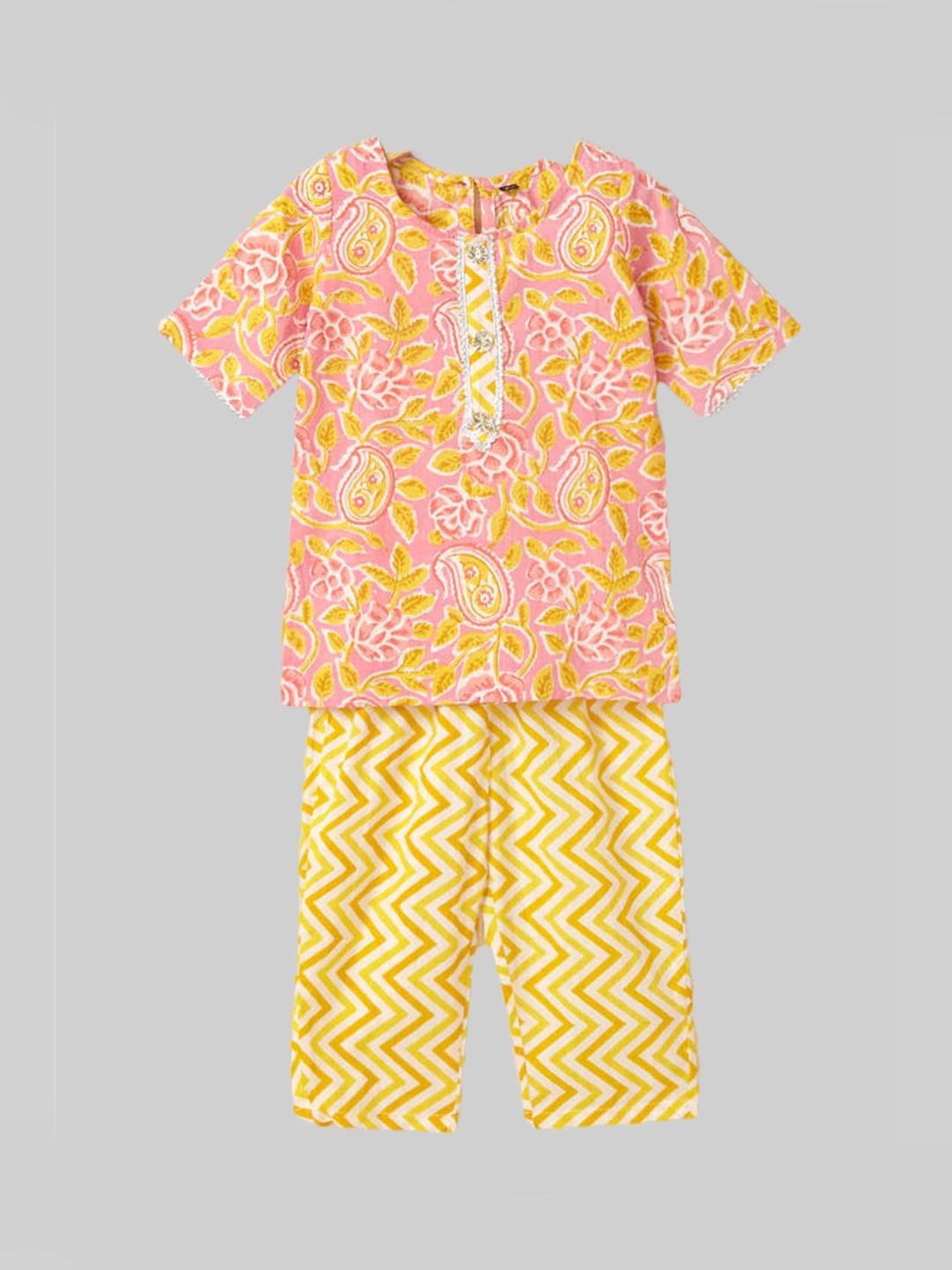 

The Magic Wand Girls Pink Embroidered Pleated Pure Cotton Kurti with Skirt