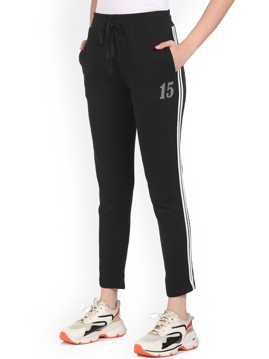 

Sugr Women Black Solid Straight-Fit Track Pants