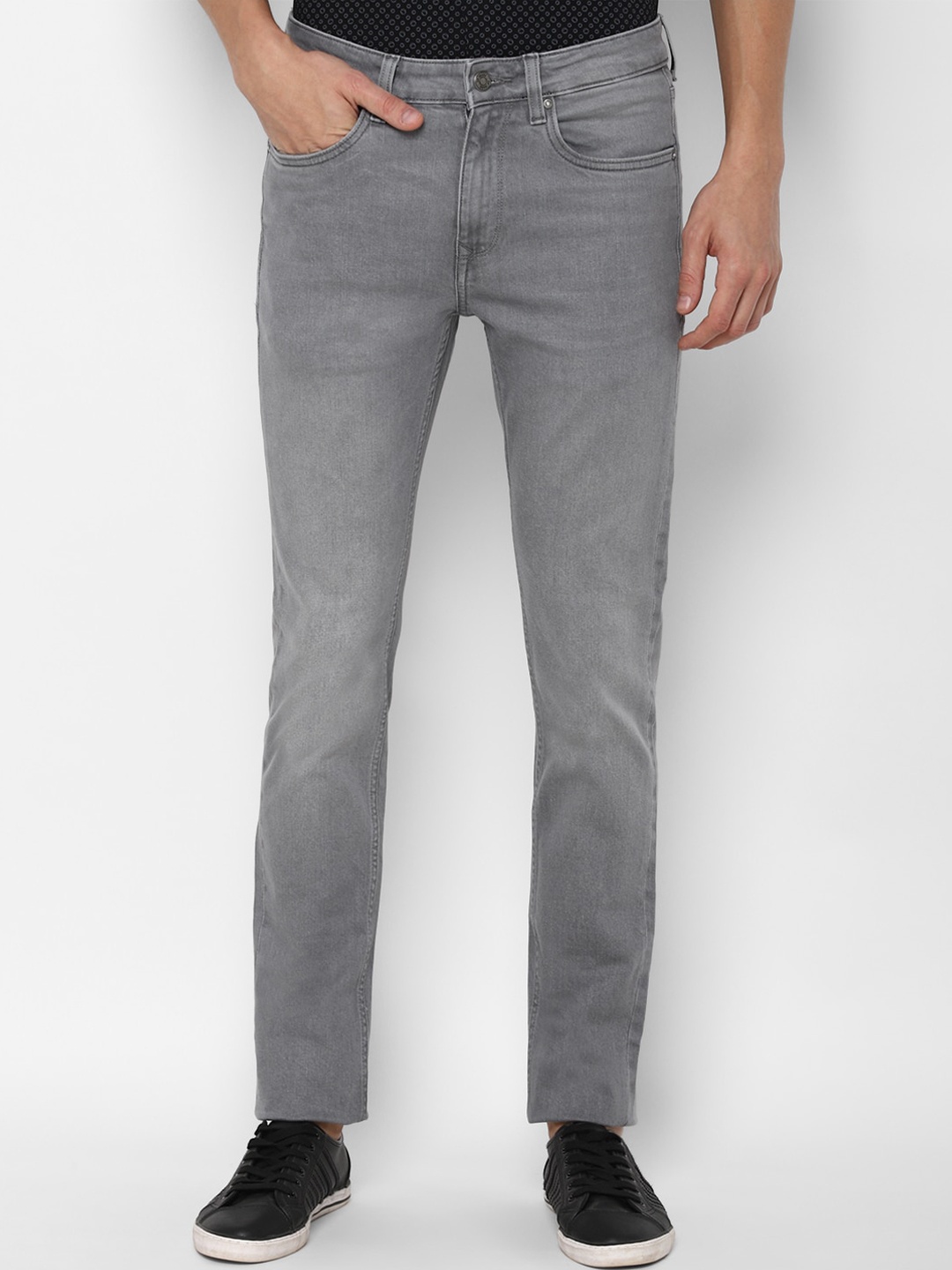 

Louis Philippe Jeans Men Grey Slim Fit Heavy Fade Jeans