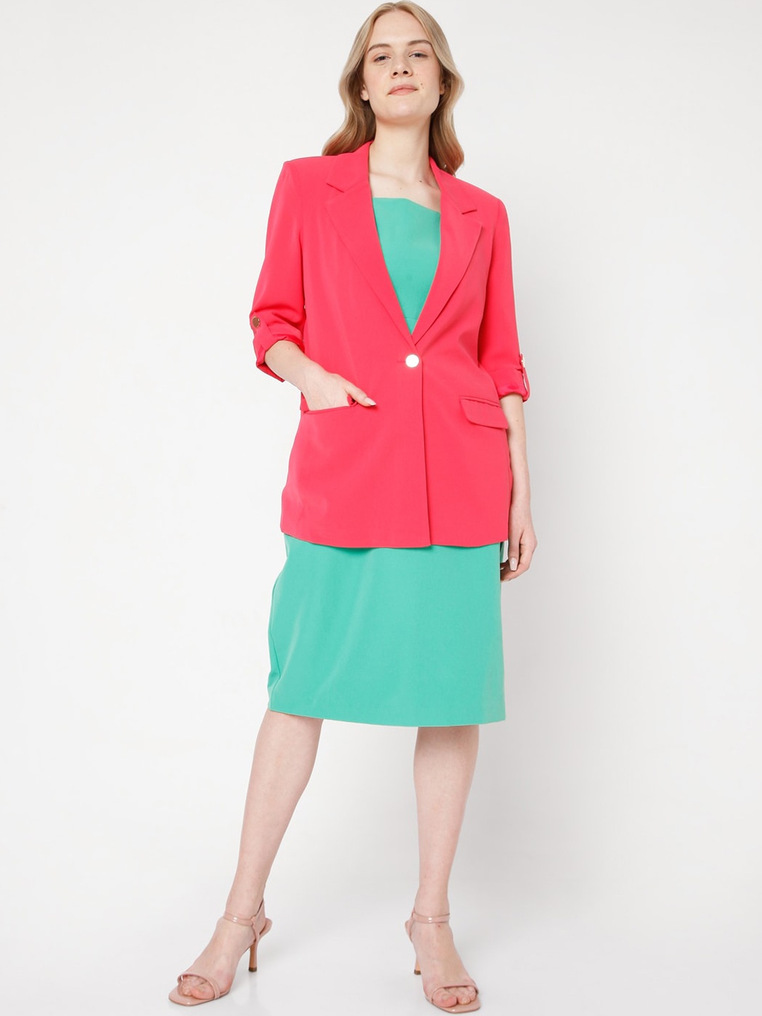 

Vero Moda Women Fuchsia Solid Single-Breasted Casual Blazer