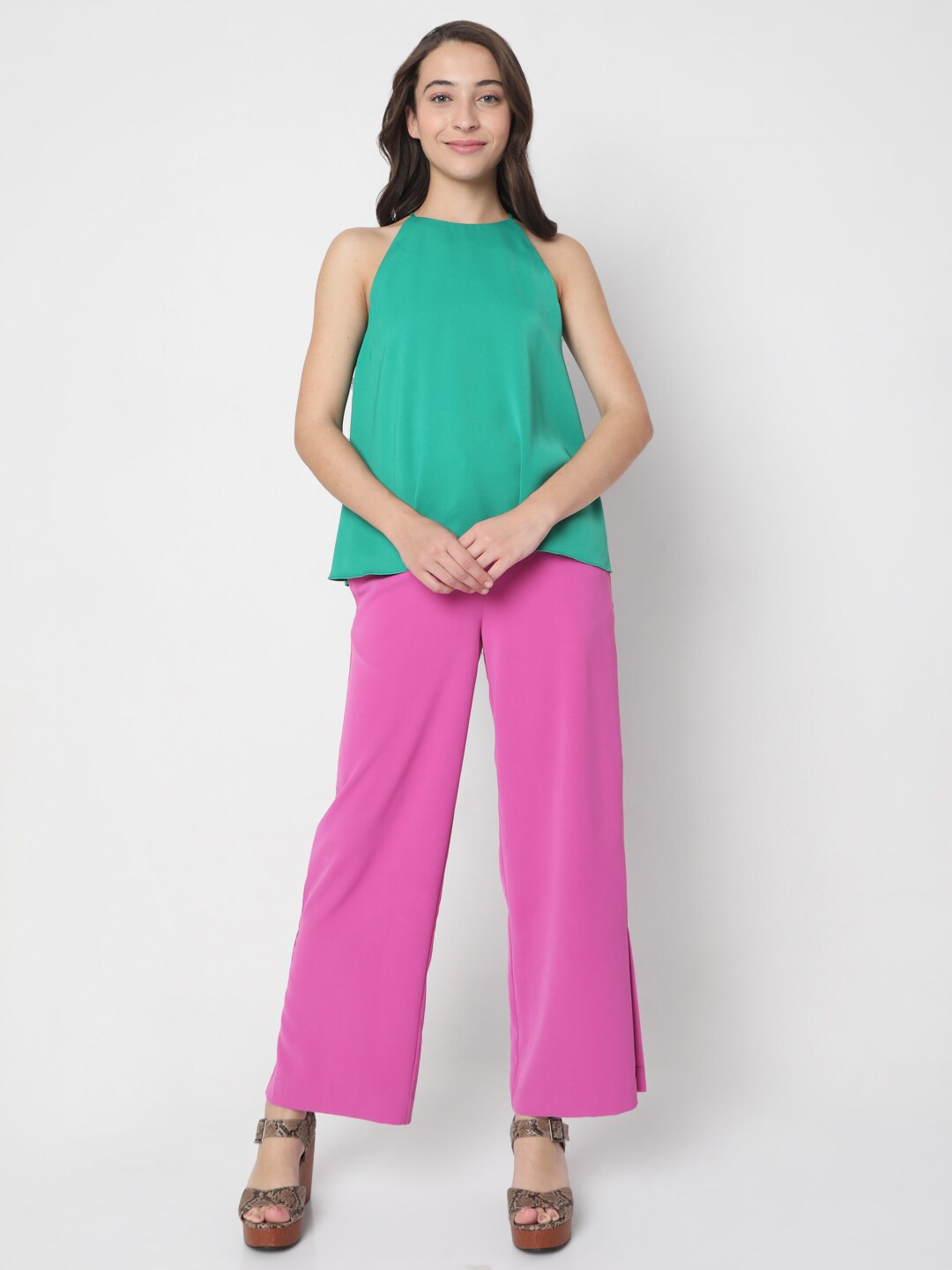 

Vero Moda Green Halter Neck Top