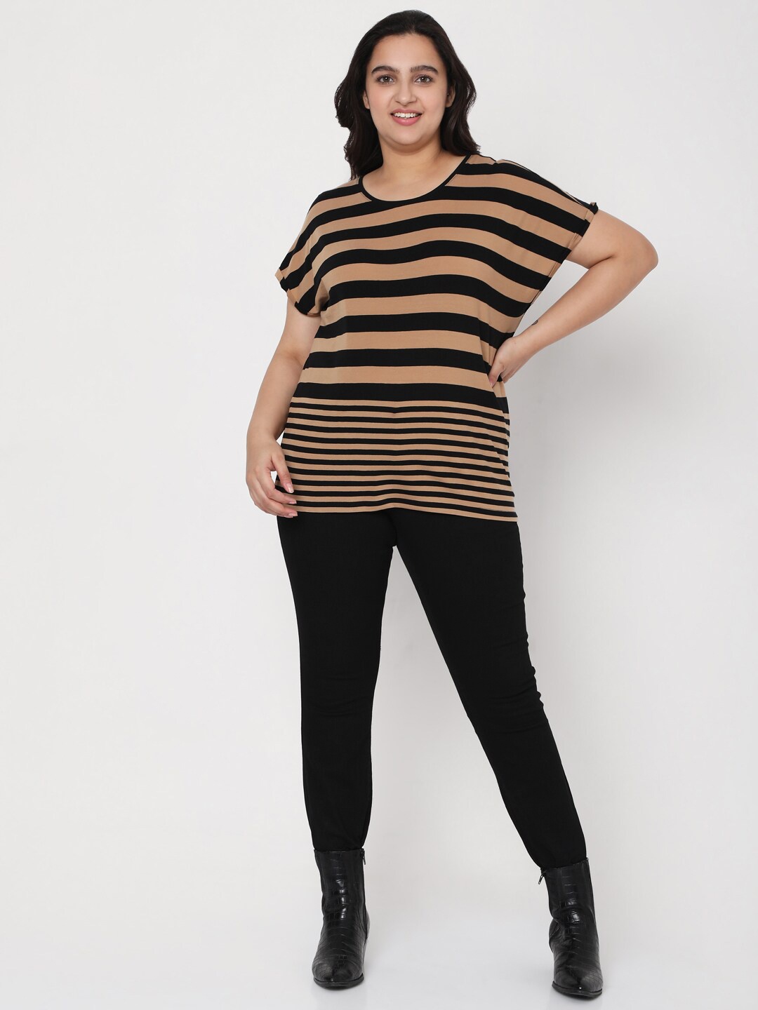 

VERO MODA CURVE Women Black Striped T-shirt