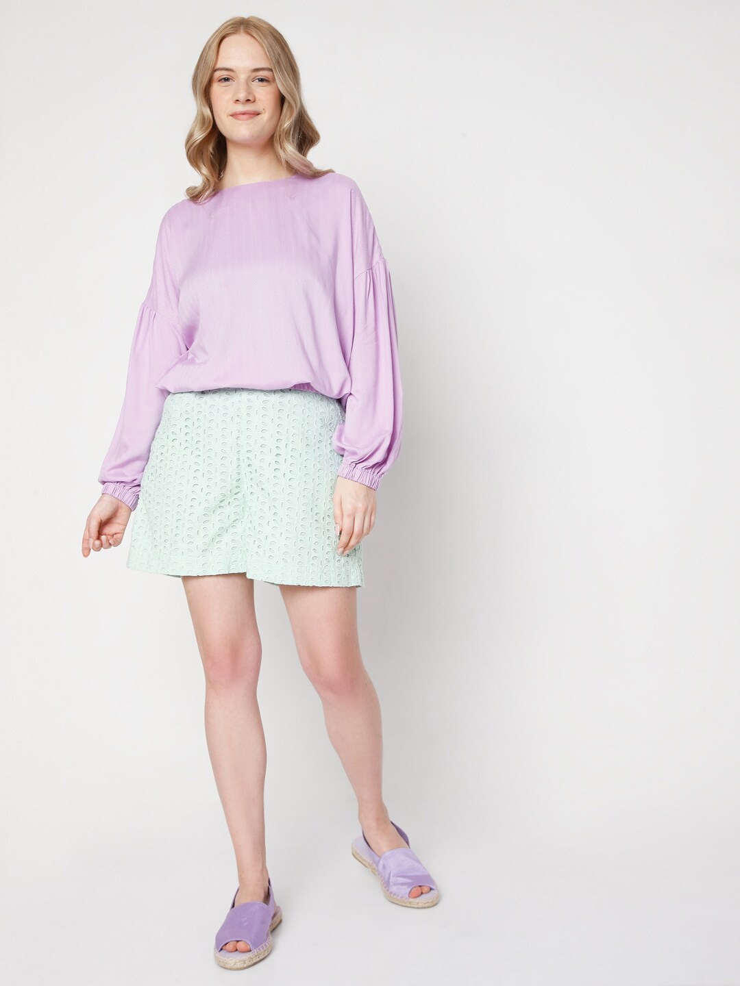 

Vero Moda Purple Puff Sleeves Top